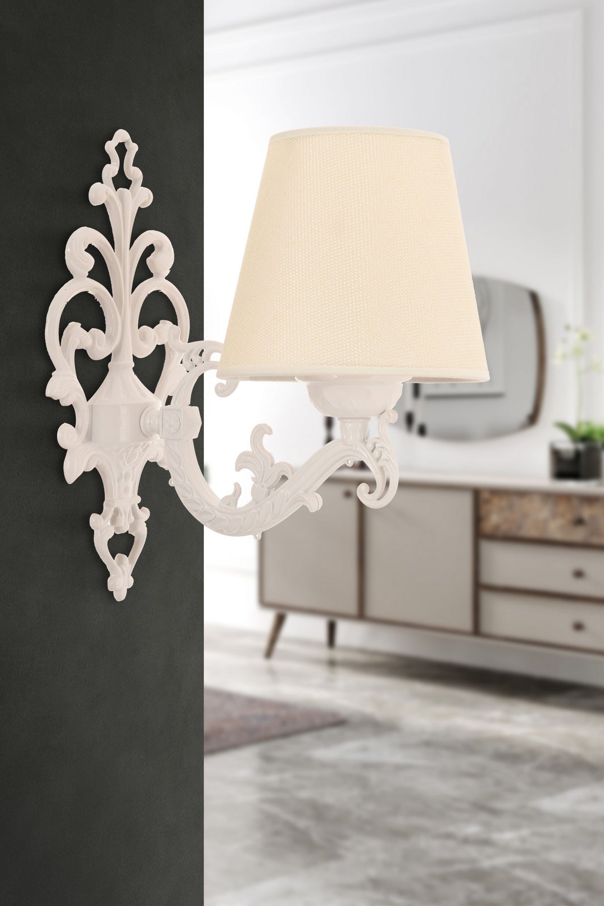 Zidna lampa Claire - krem, bijela