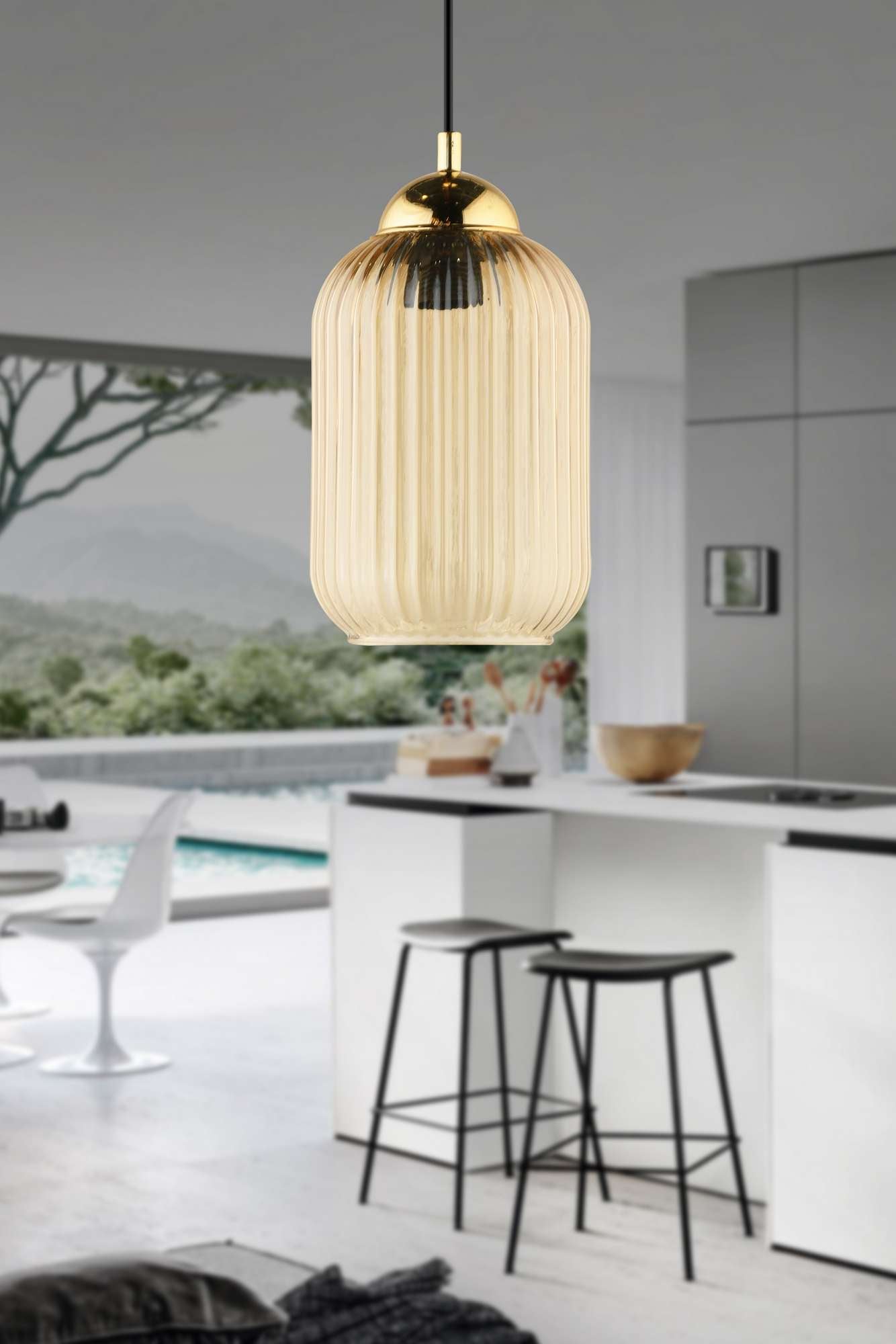 Luster 572, Med, Zlatna