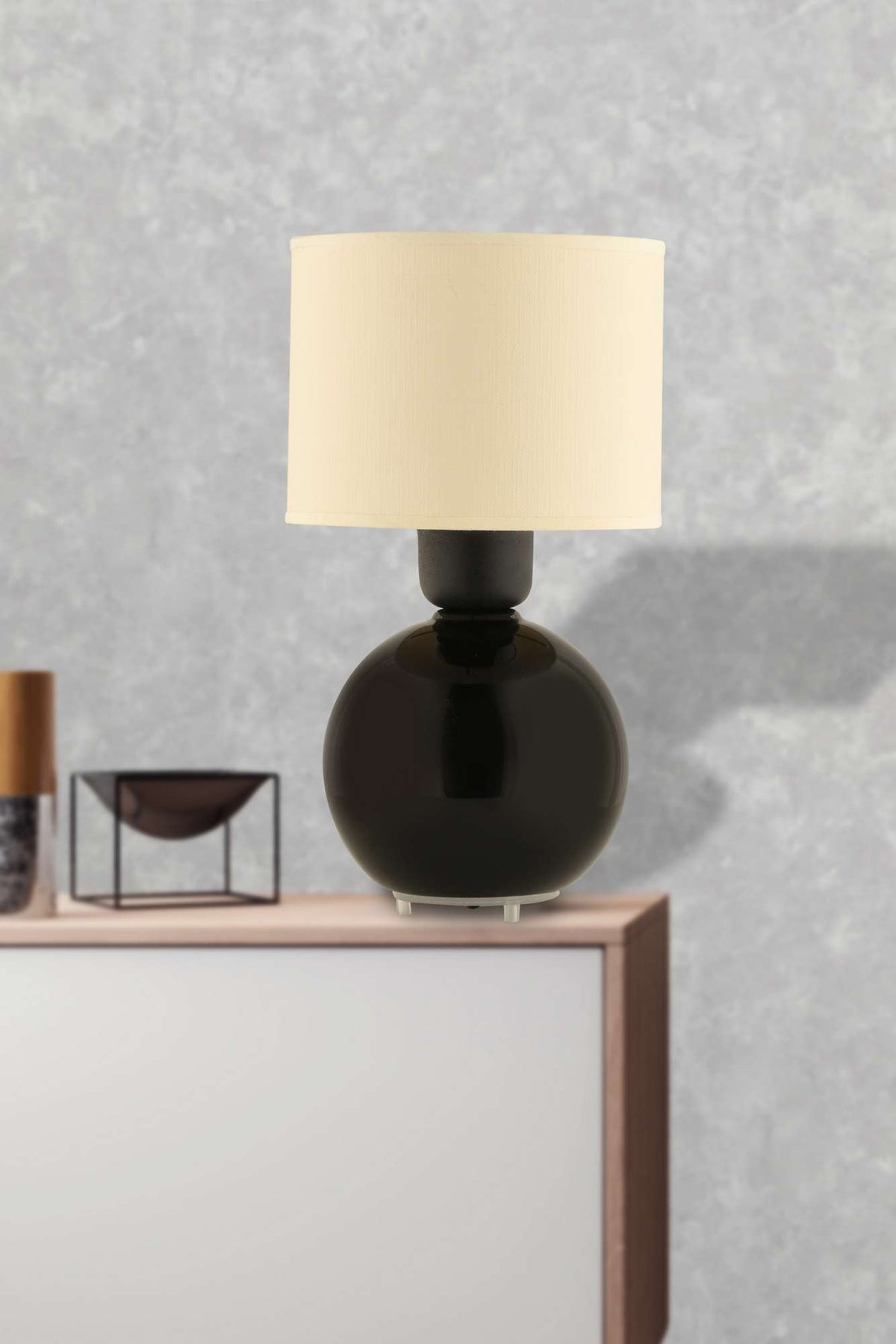 Stolna lampa 831, krem, crna