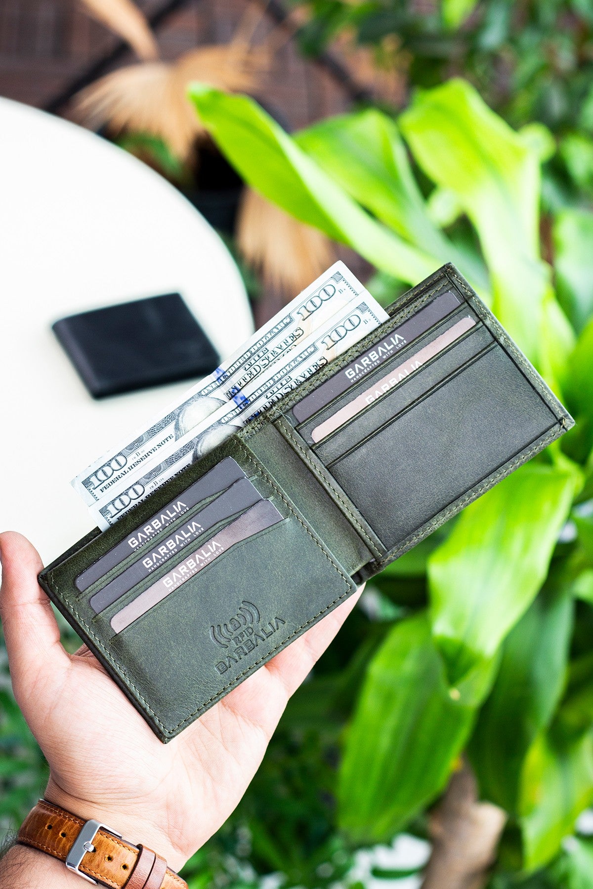 39c932e104f79fb0682ee53e1c8b8d79