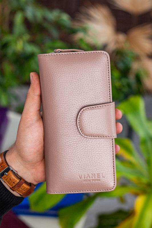 e3d2325fa977f94b2cb2ba87399e1e3e