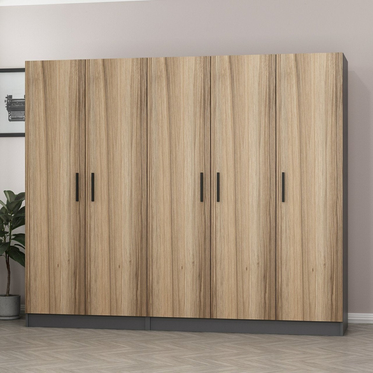 881cc53213fc6d3521dbae331f25e597