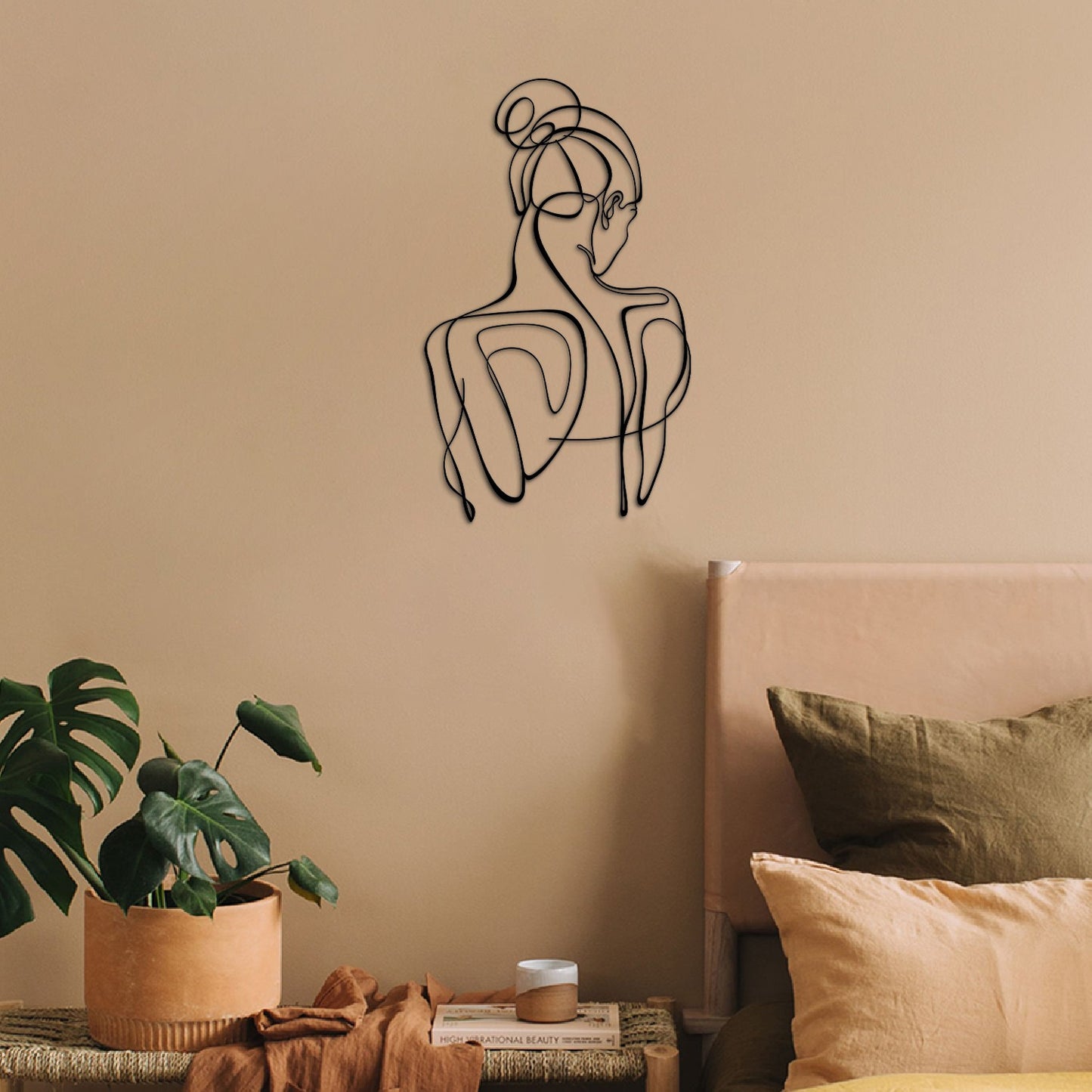 Metalna zidna dekoracija Woman Silhouette - APT594MS