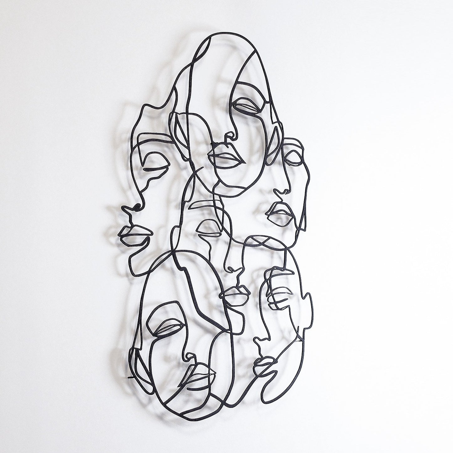 Metalna zidna dekoracija Faces Line Art- APT743 M