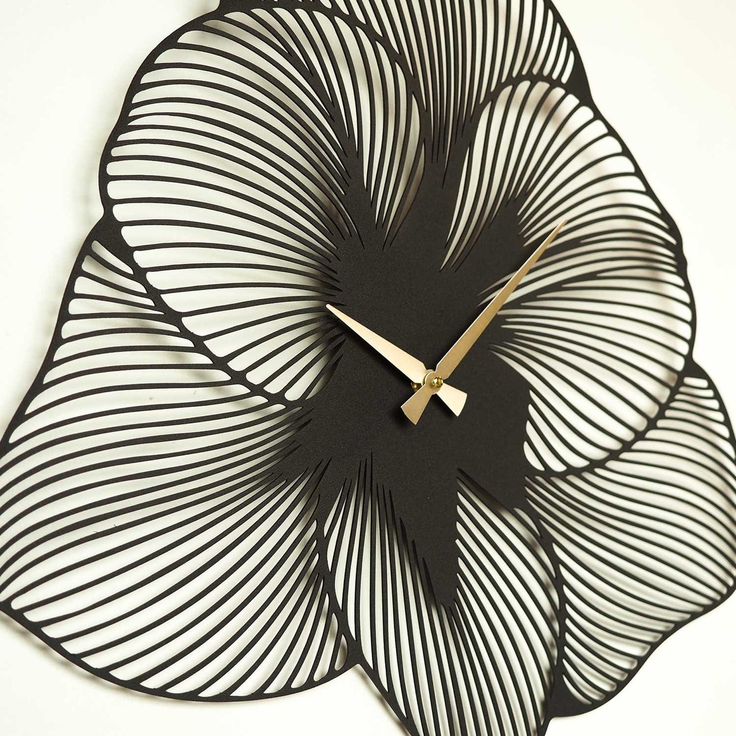 Sat metalni zidni dekorativni, Azalea Metal Wall Clock - APS039 70 - Black
