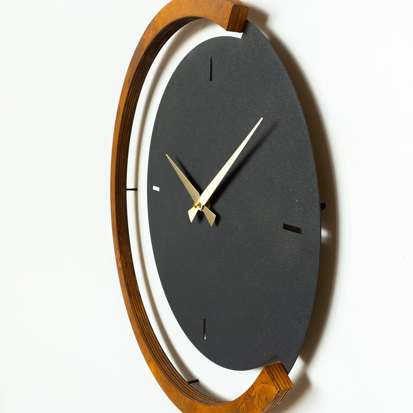 Sat metalni zidni dekorativni, Moon Time Wooden Metal Wall Clock - APS117