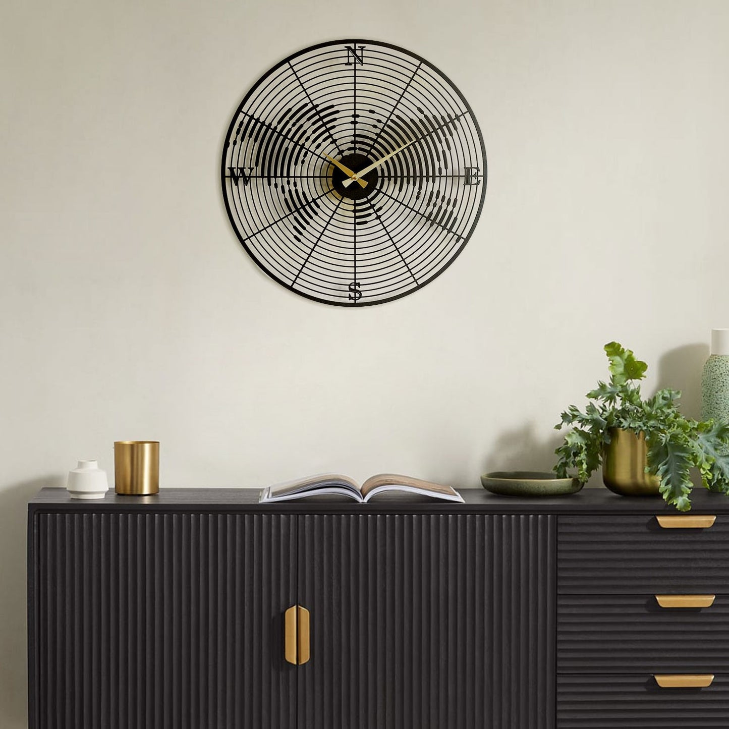 Ukrasni metalni zidni sat Coordinate Metal Wall Clock - APS018
