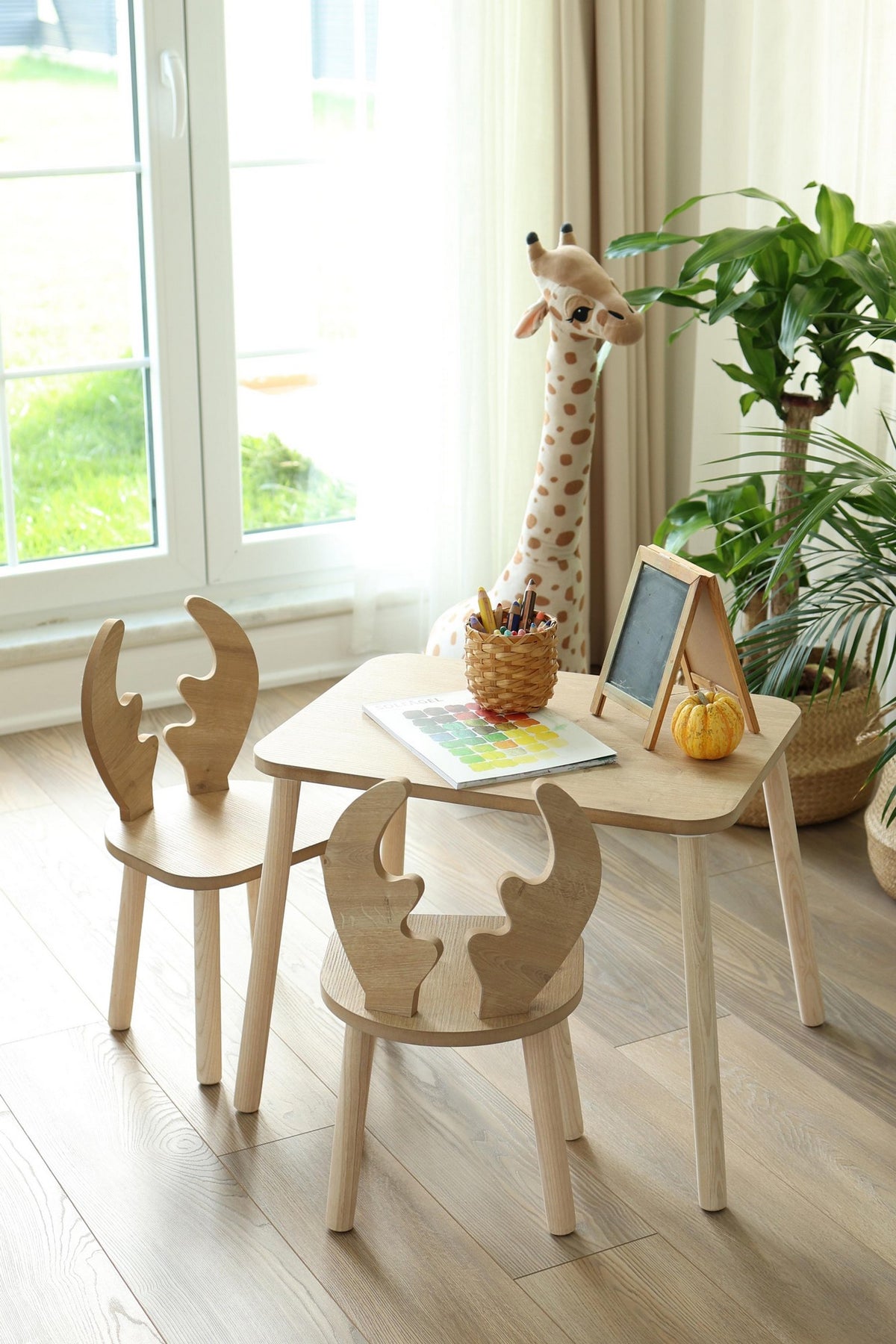 Dječji stolni set DEER TWO, smeđa boja