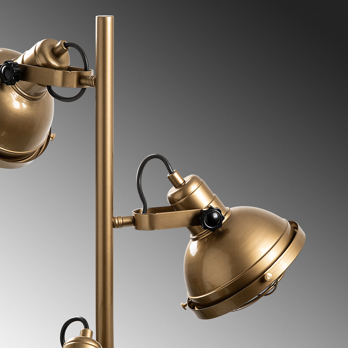 Podna lampa CAPRI