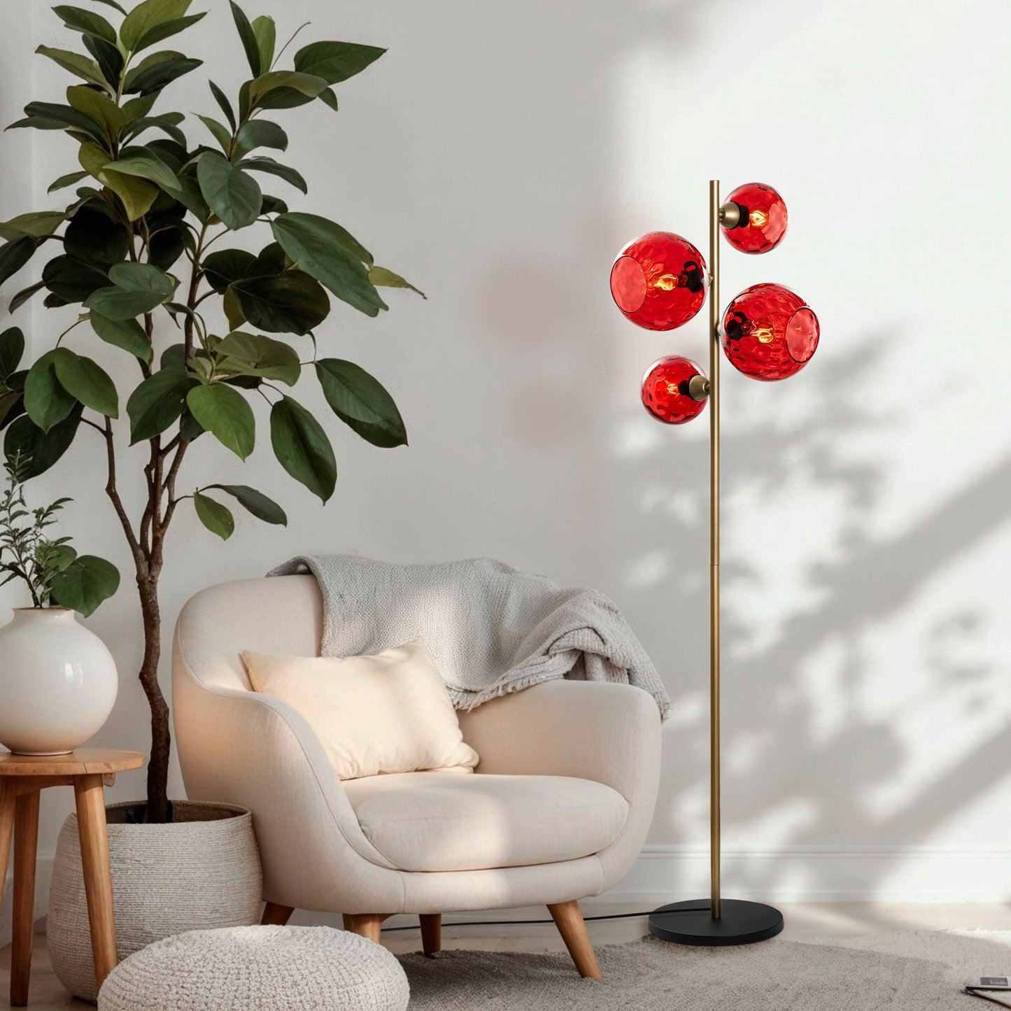 Podna lampa WRENLEY