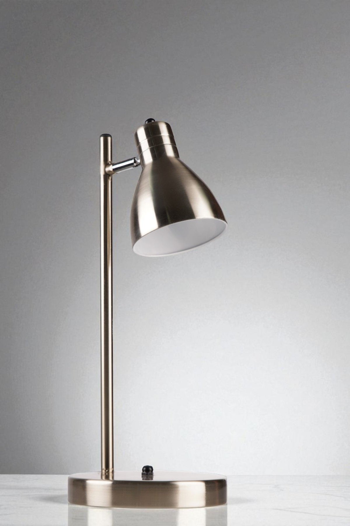 Stolna lampa 422, siva