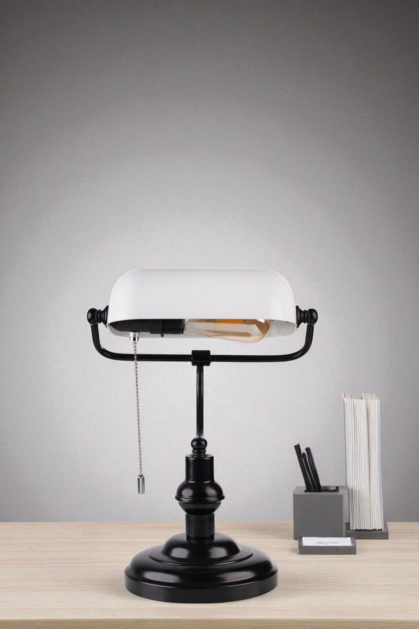 Stolna lampa 675, bijela, crna