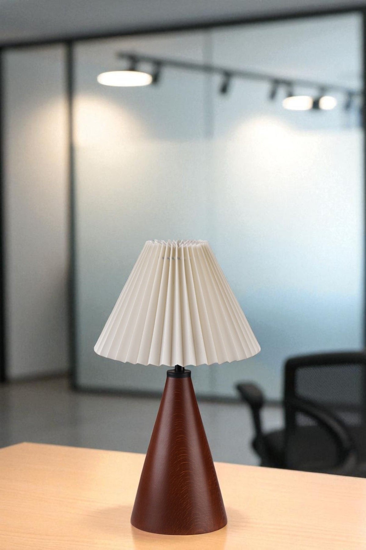 Stolna lampa 798, krem, orah