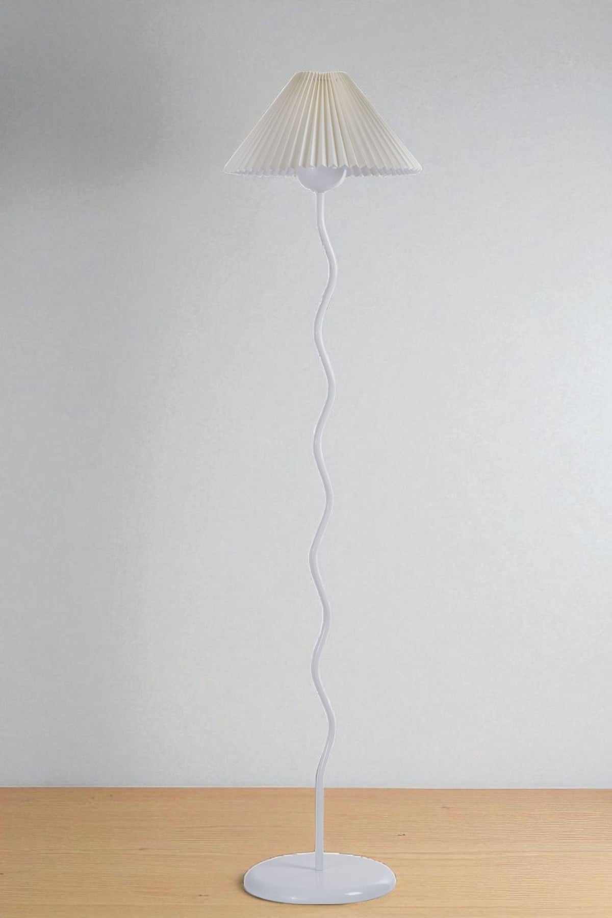 Podna lampa 652, bijela