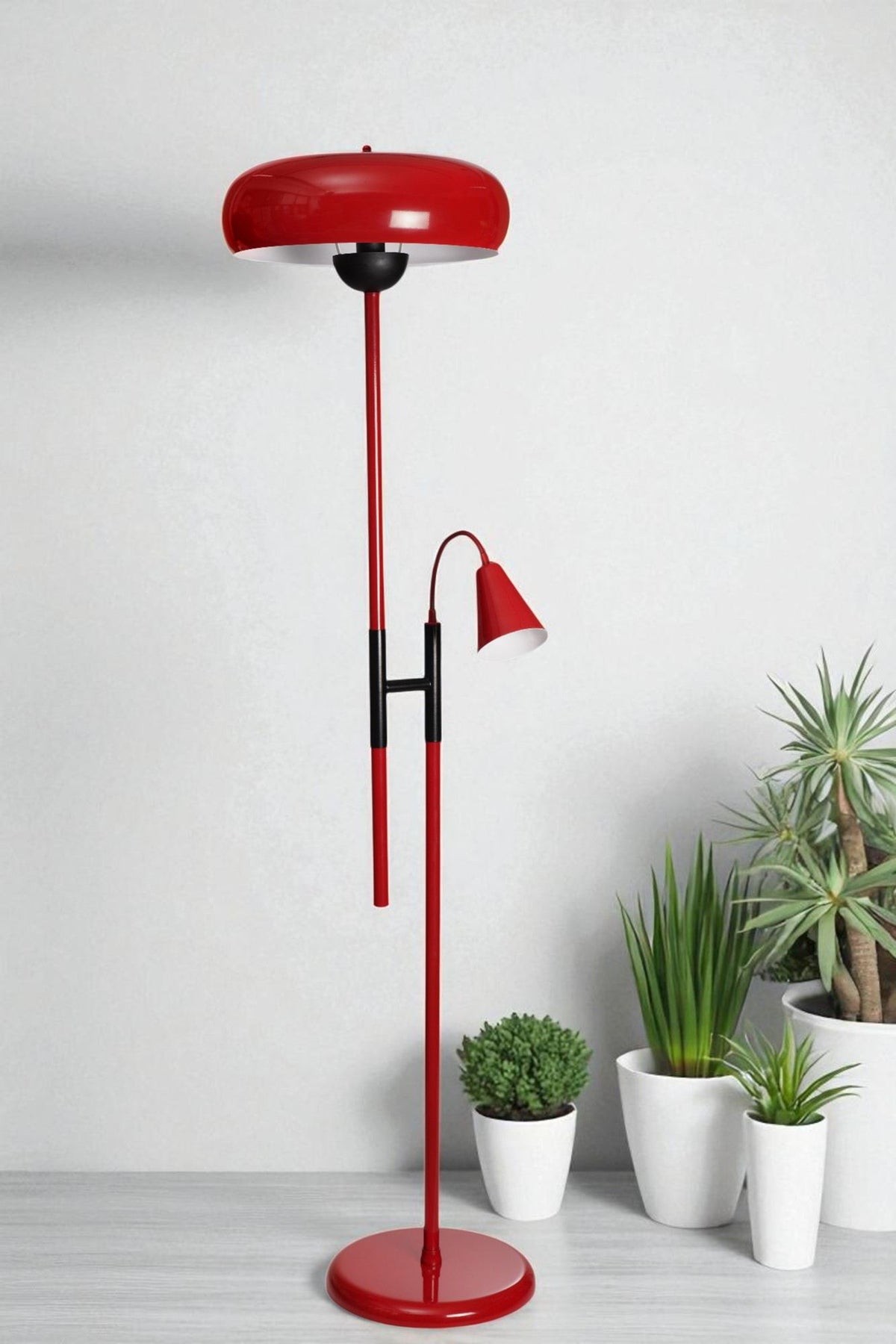 Podna lampa 756, crvena, crna