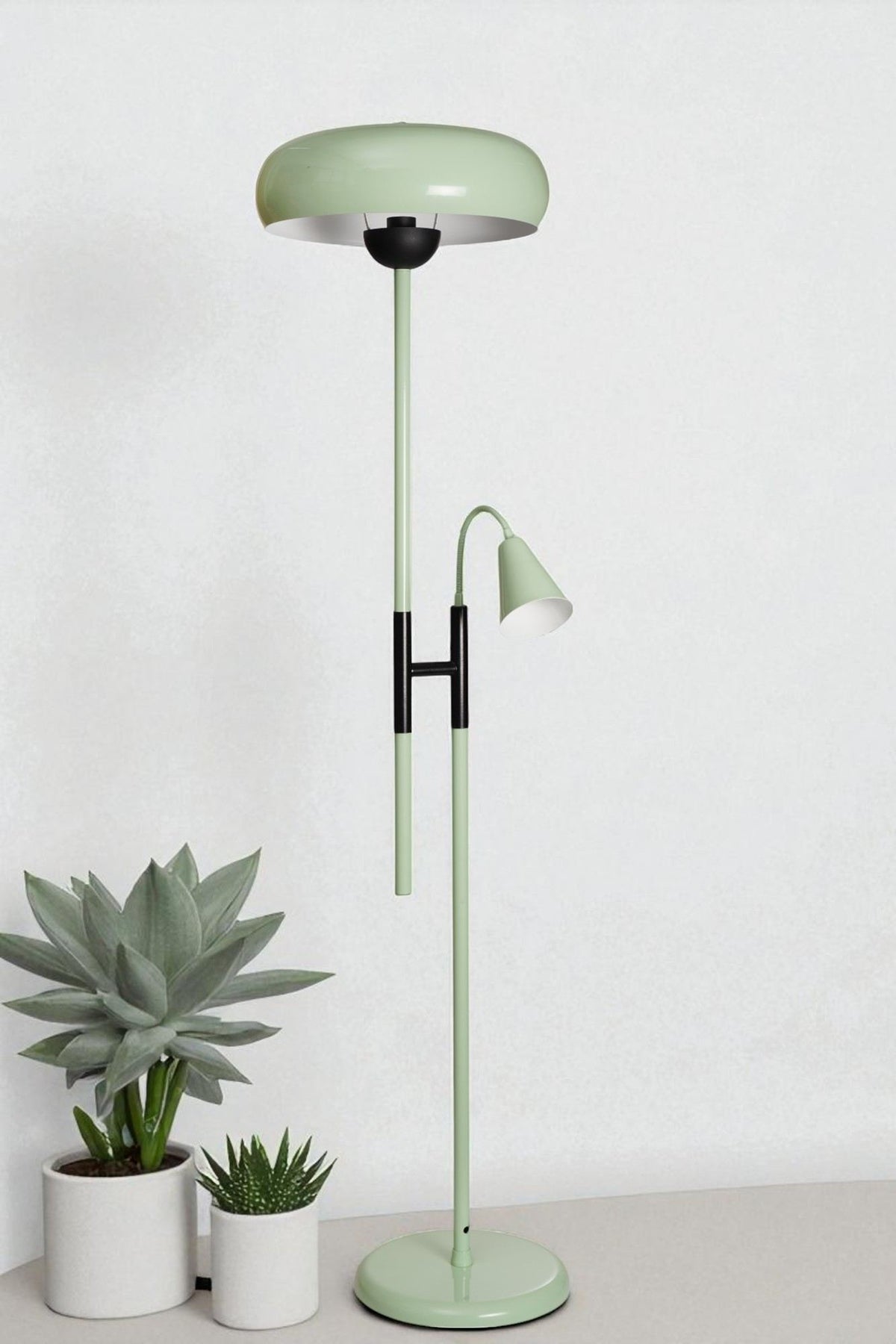 Podna lampa 770, menta, crna