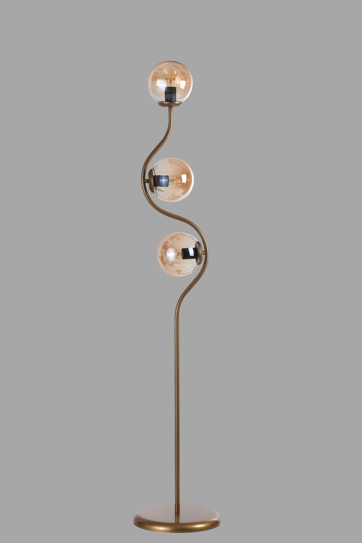 Podna lampa 961, med, zlatna