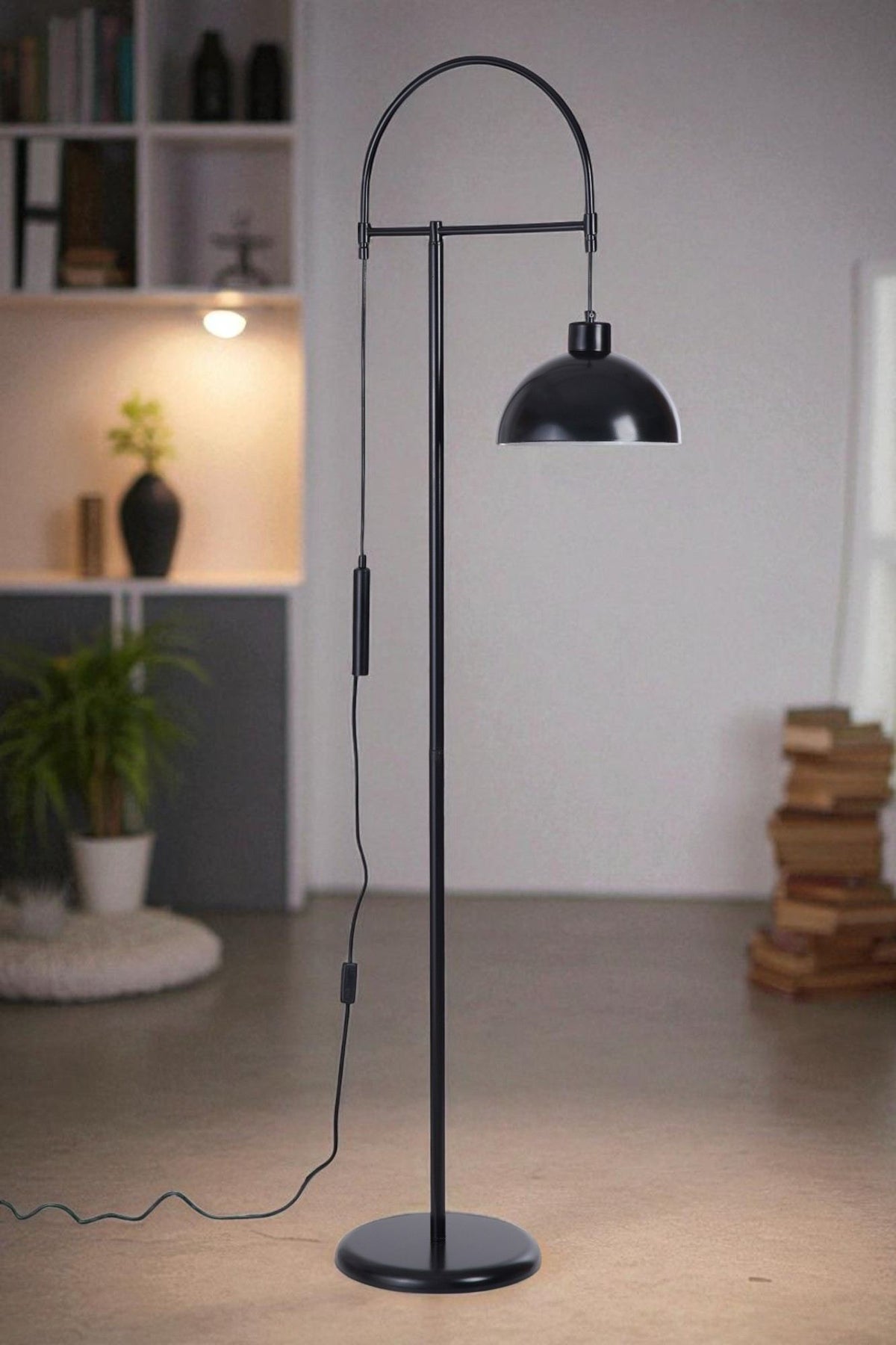 Podna lampa 838, crna