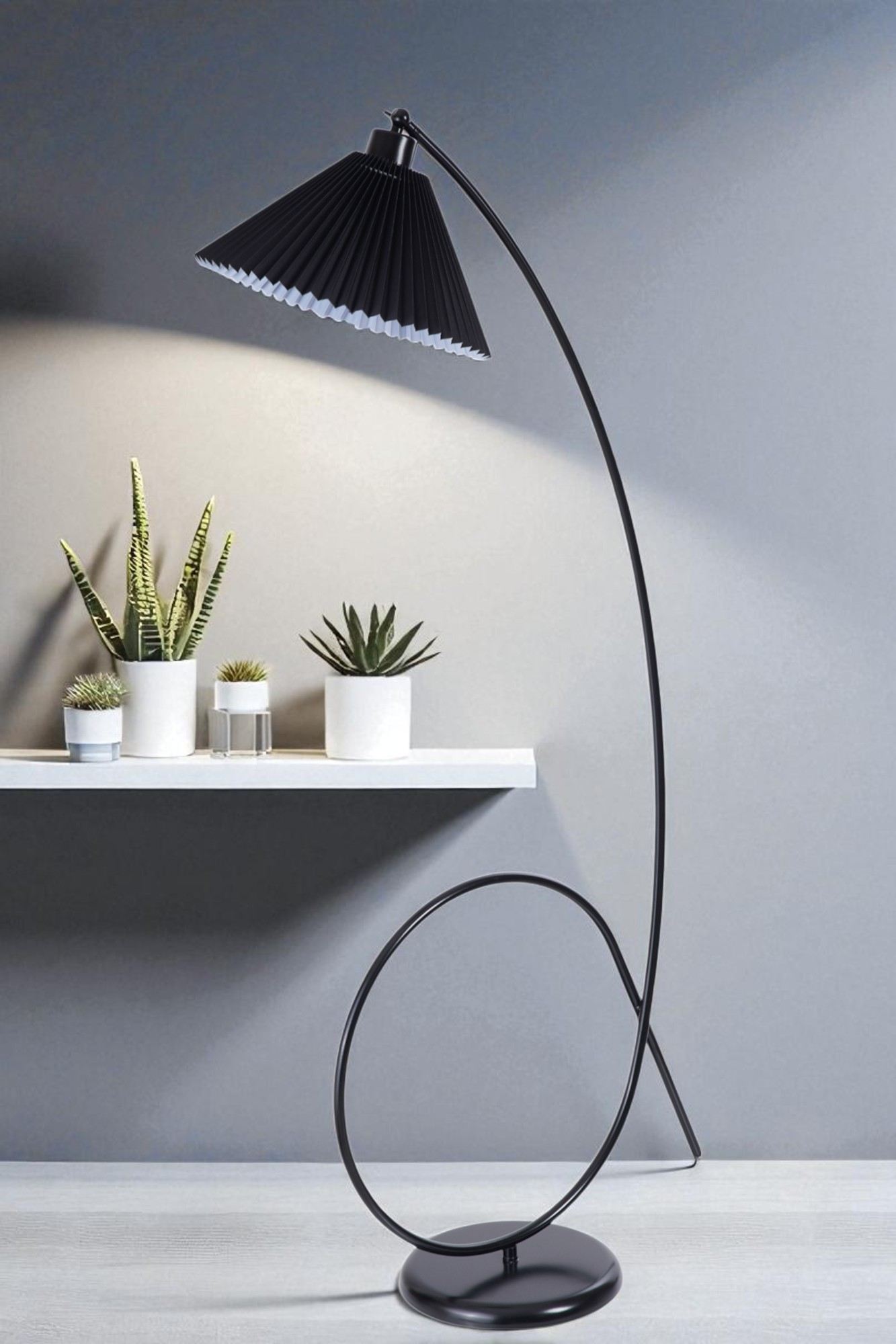 Podna lampa 286, crna