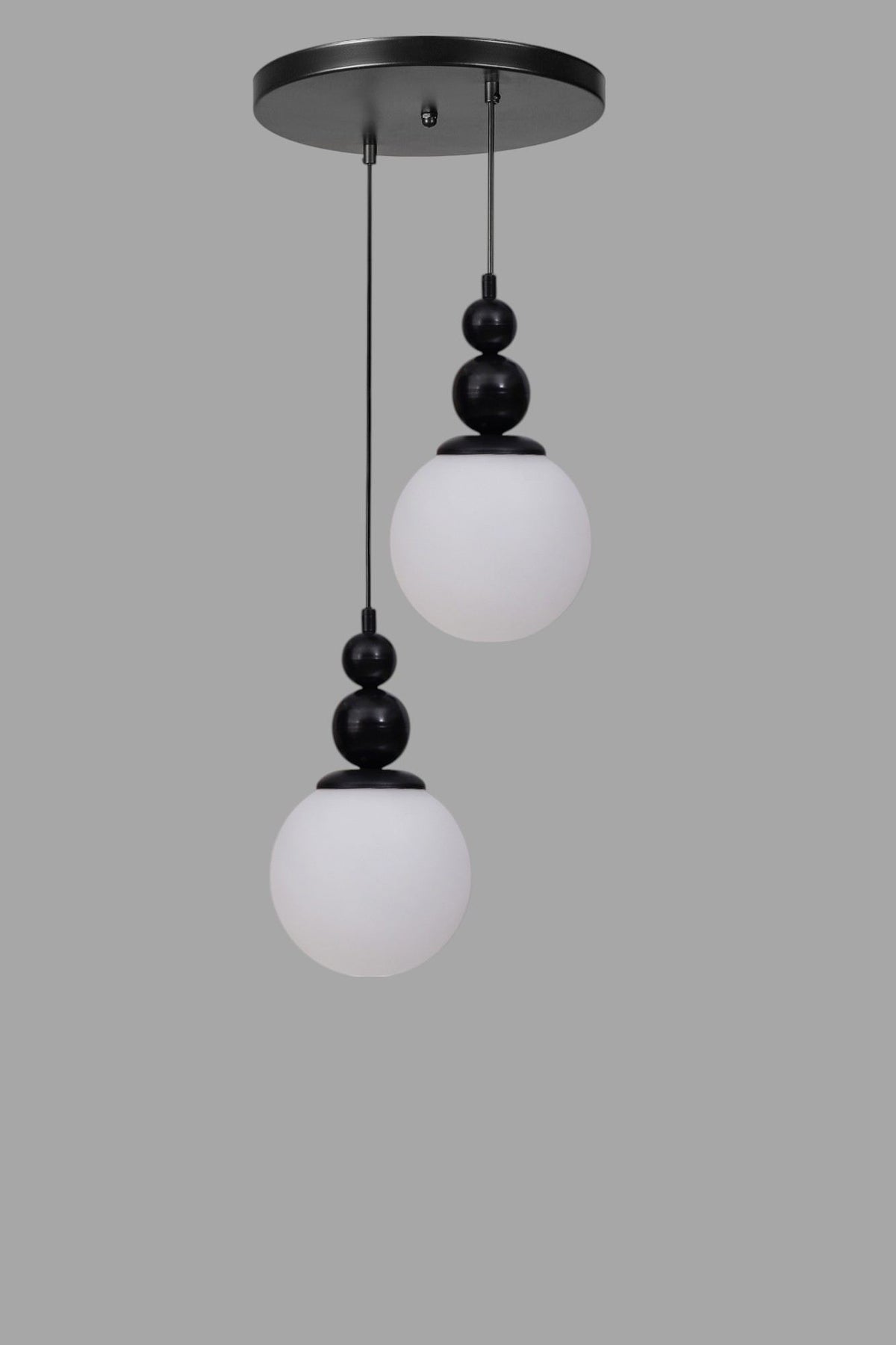 Luster 690, bijela, crna