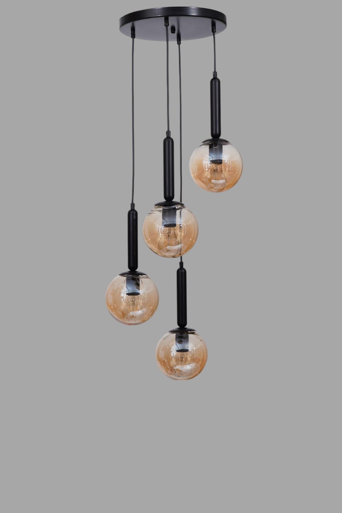 Luster 079, Med, Crna