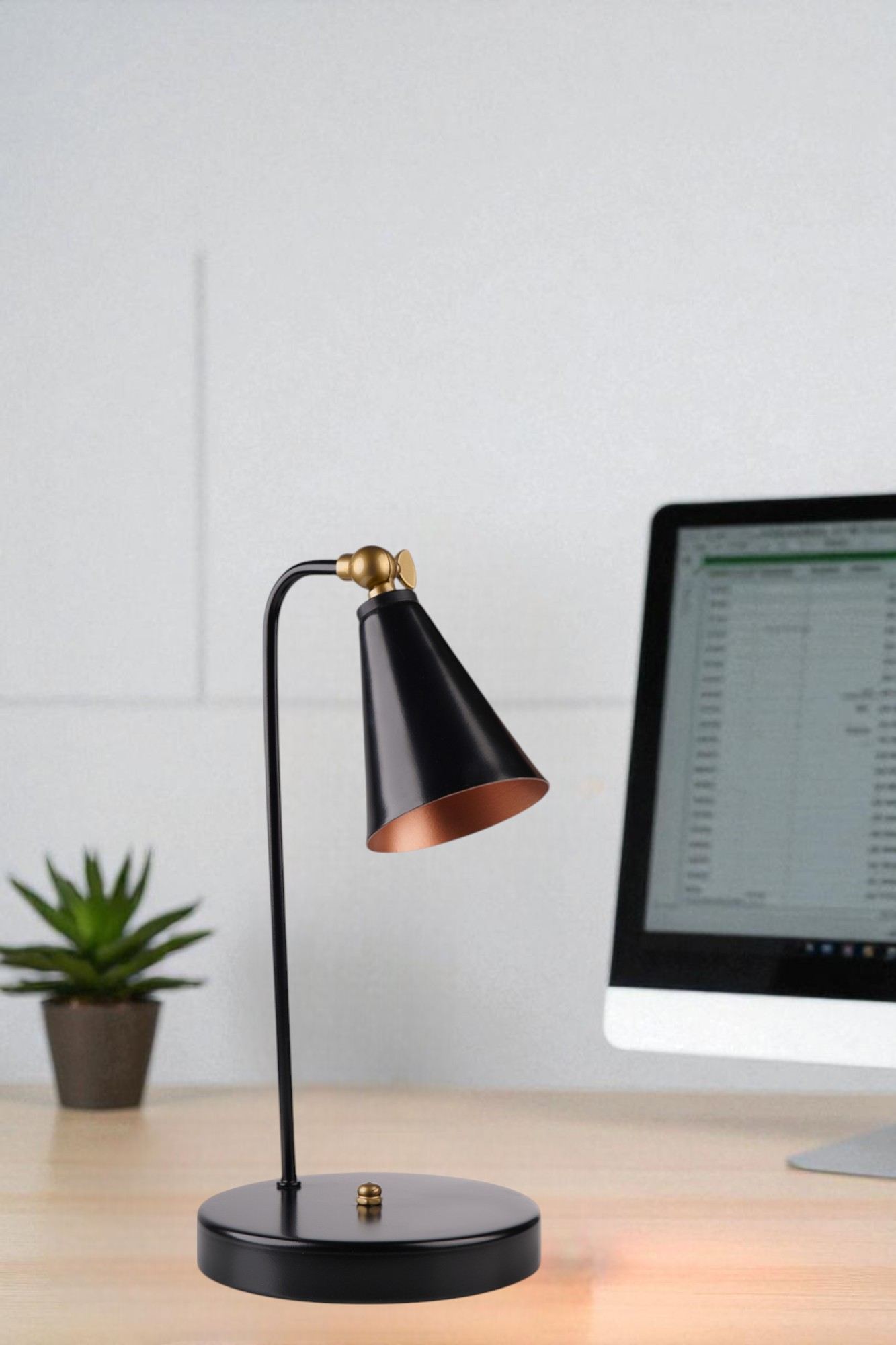 Stolna lampa 335, crna