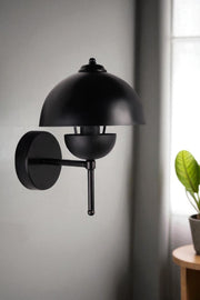 Zidna lampa 004, crna