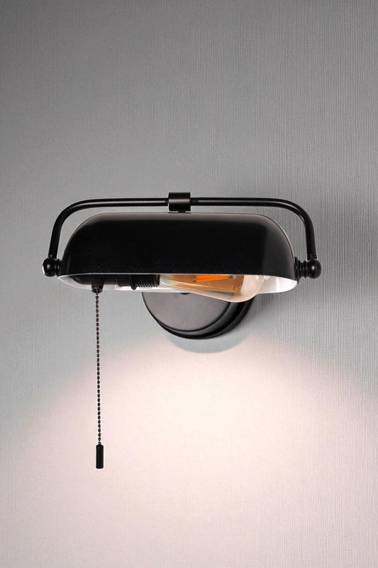 Zidna lampa 127, crna
