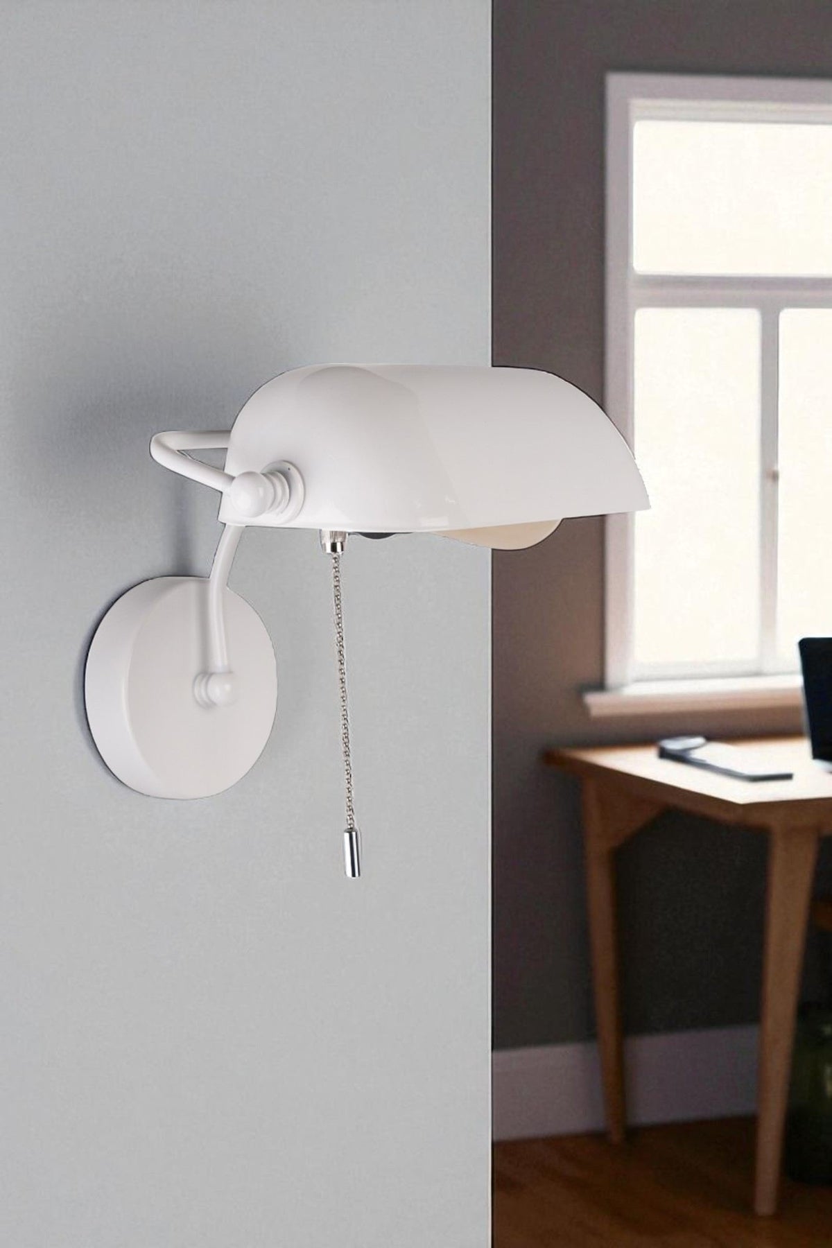 Zidna lampa 158, bijela