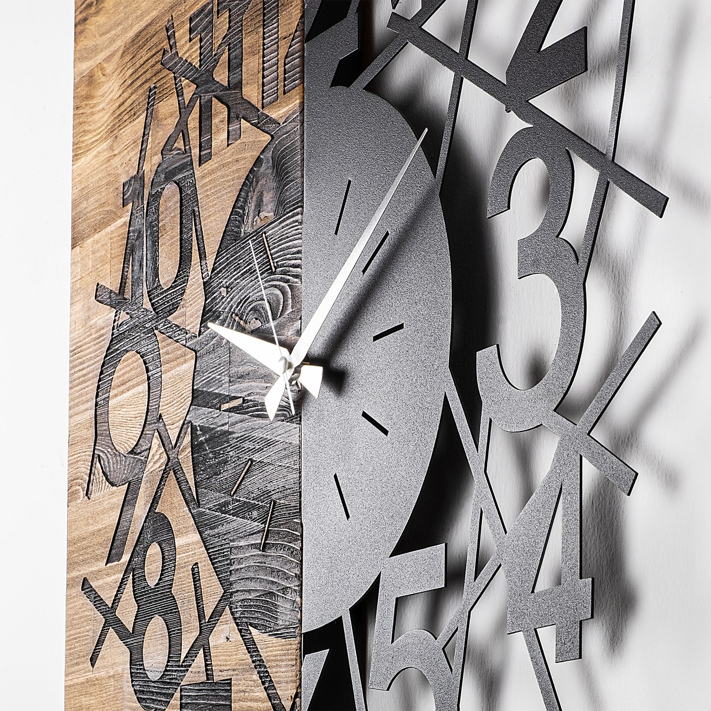 Ukrasni drveni zidni sat, Wooden Clock 26