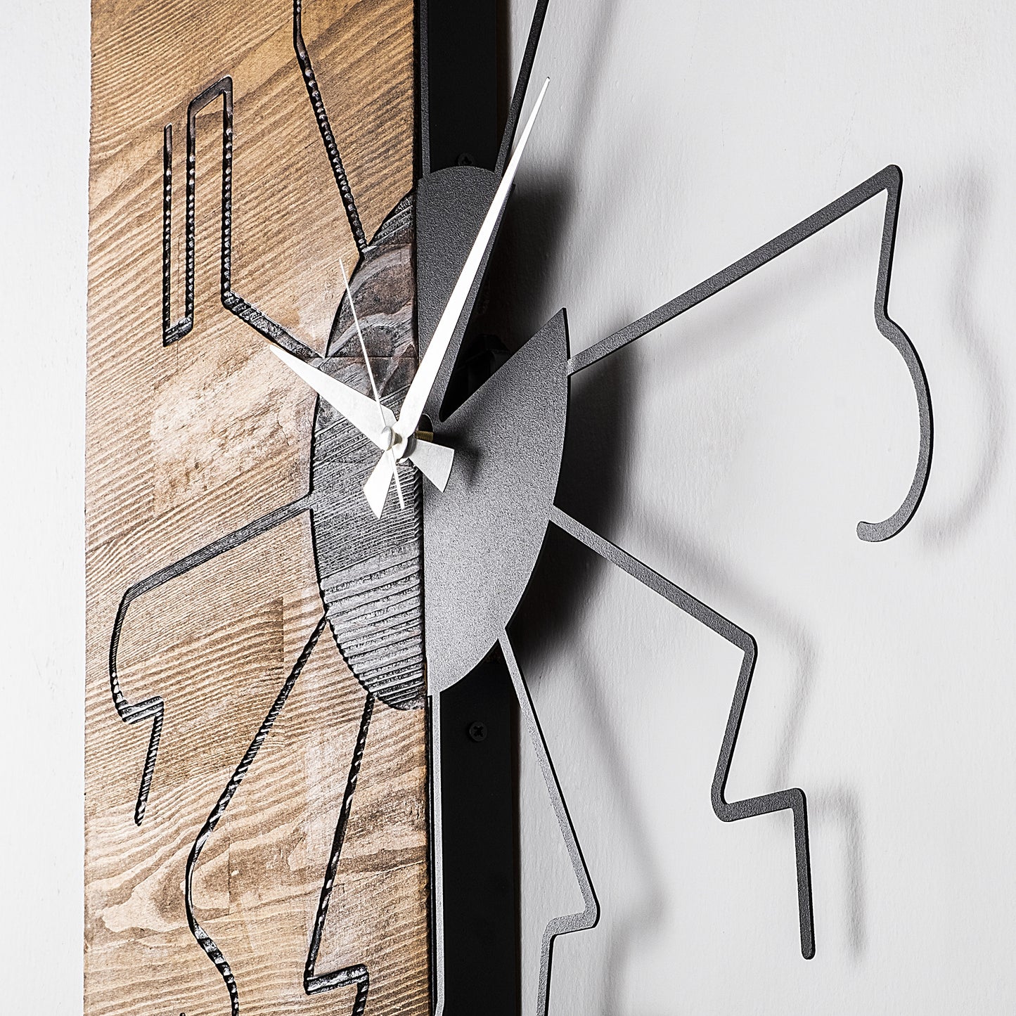 Ukrasni drveni zidni sat, Wooden Clock 29