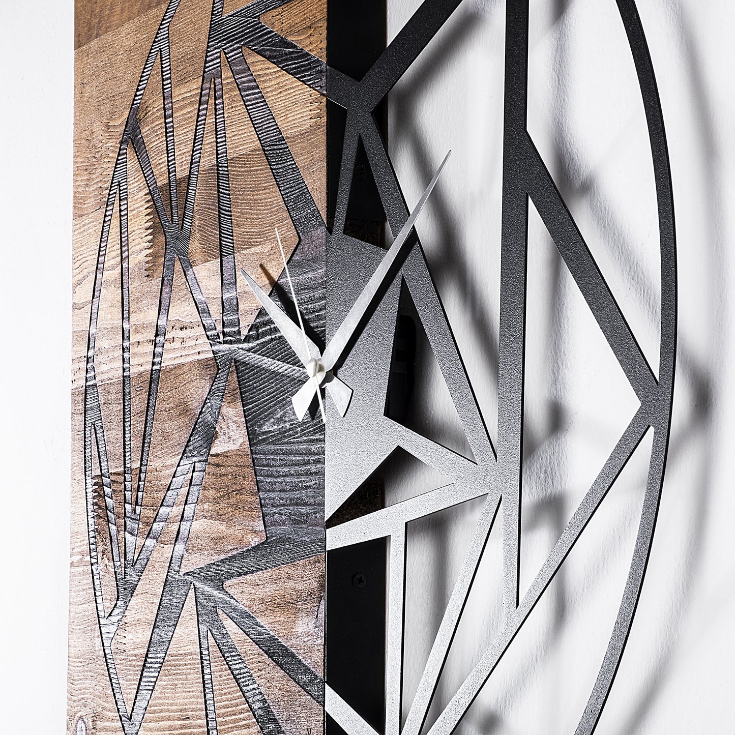 Ukrasni drveni zidni sat, Wooden Clock 36