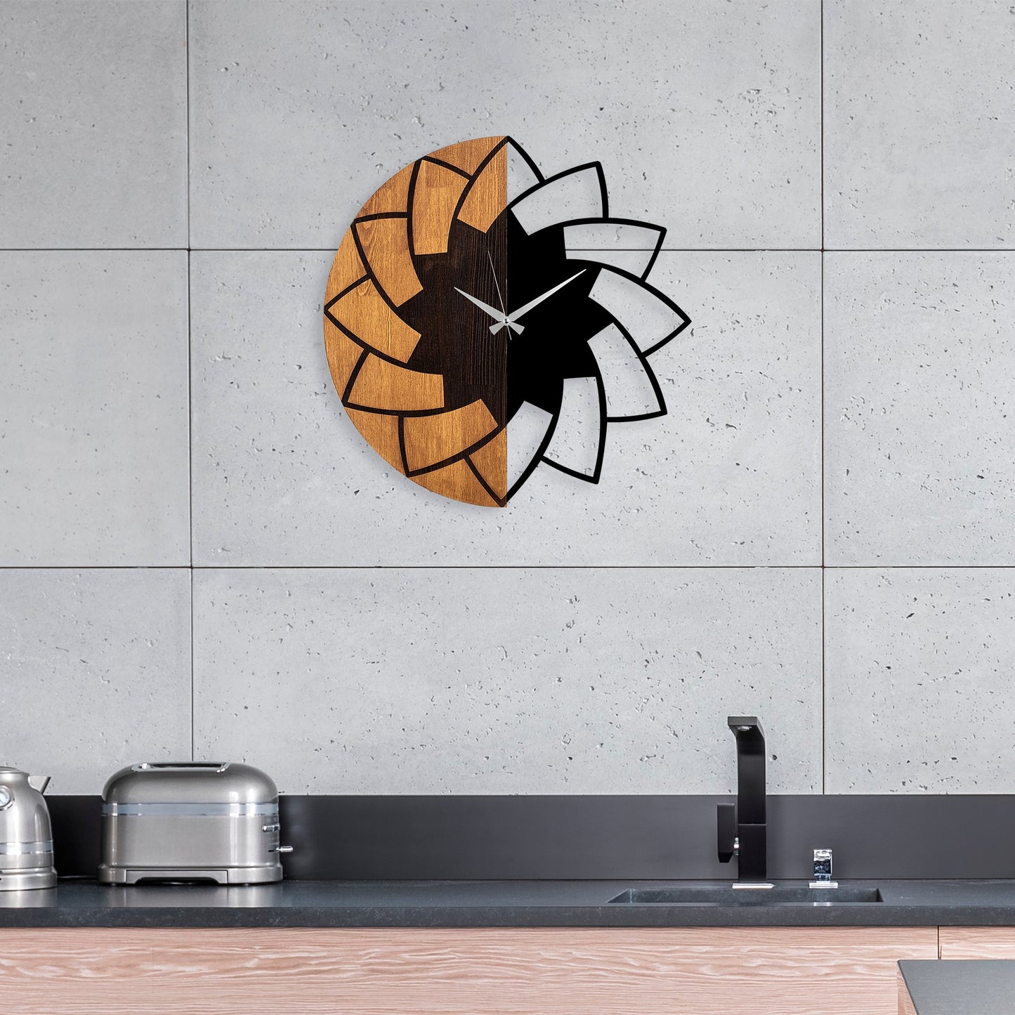 Ukrasni drveni zidni sat, Wooden Clock - 80