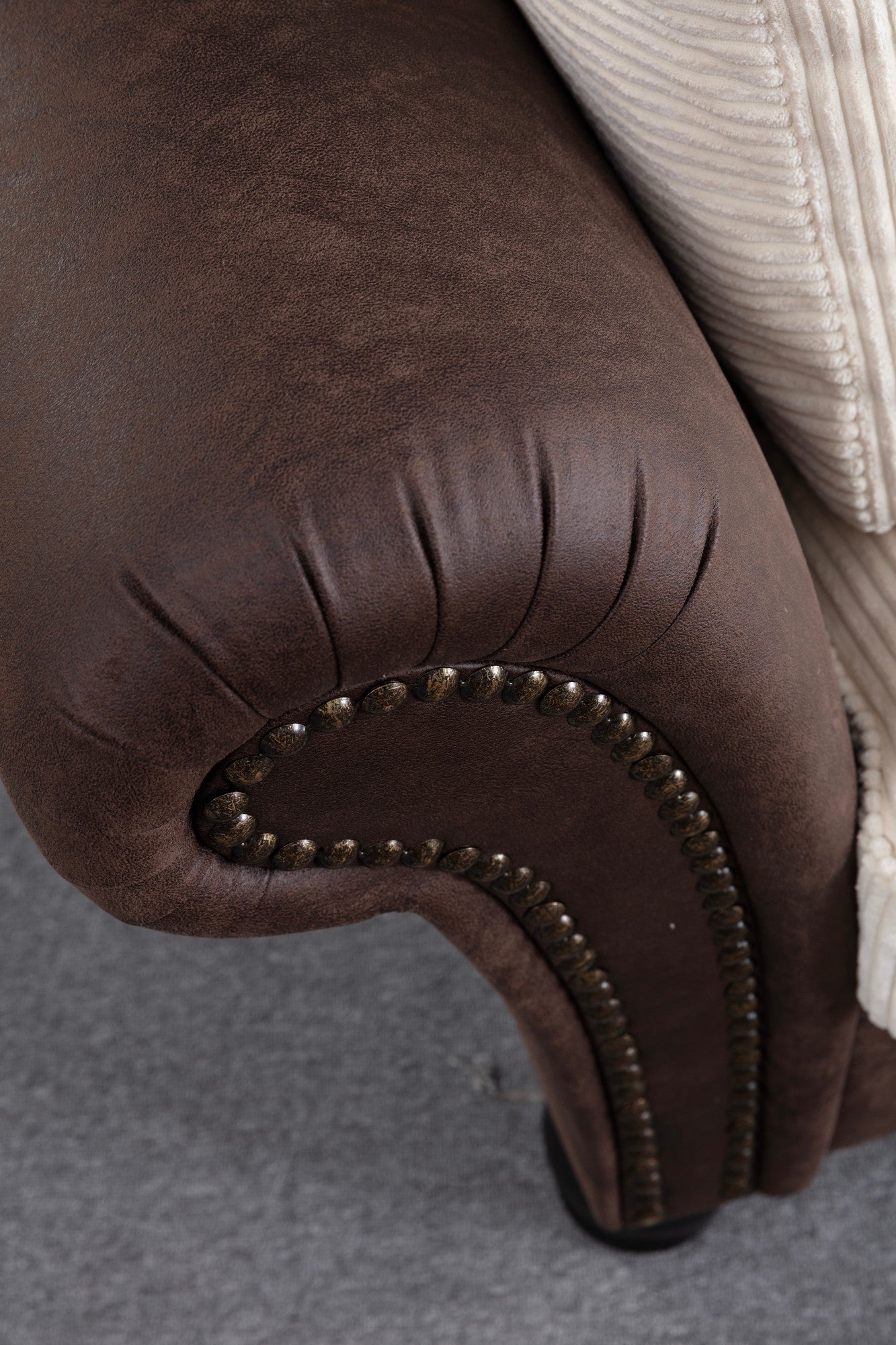 55ccf35a5e074c8578bd5a5326e028cb