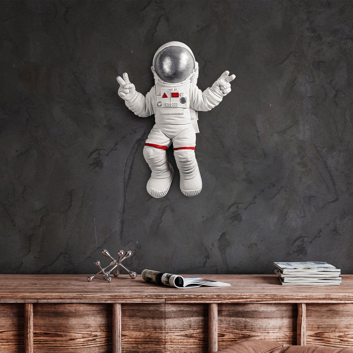 Dekorativni zidni pribor Peace Sign Astronaut - 2