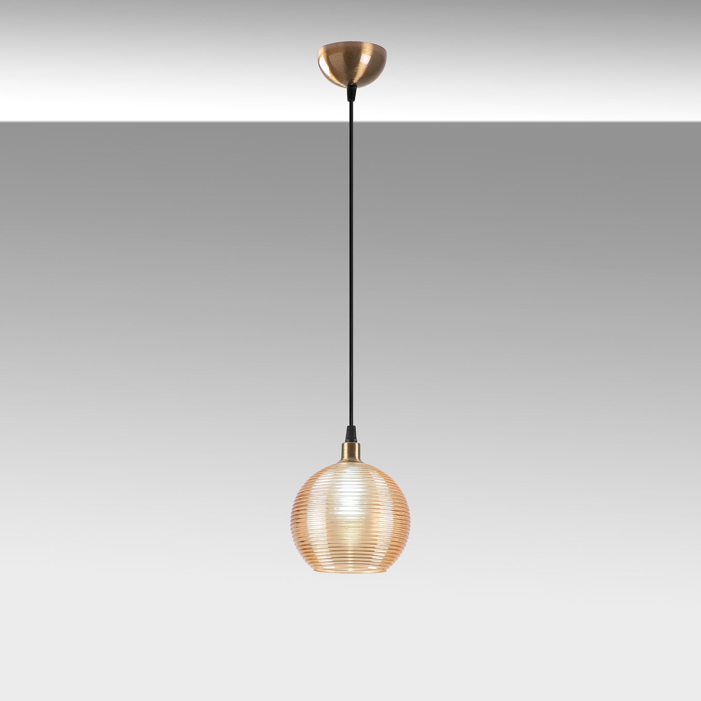 Luster, 584TTM1174