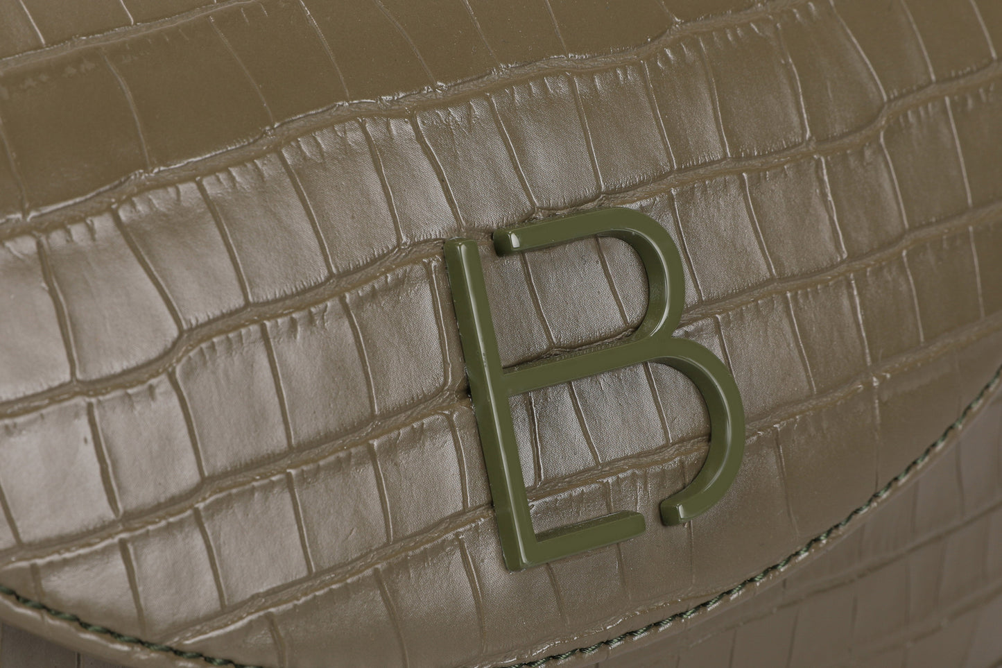 c956b50a3e9e14198af14736f5944523