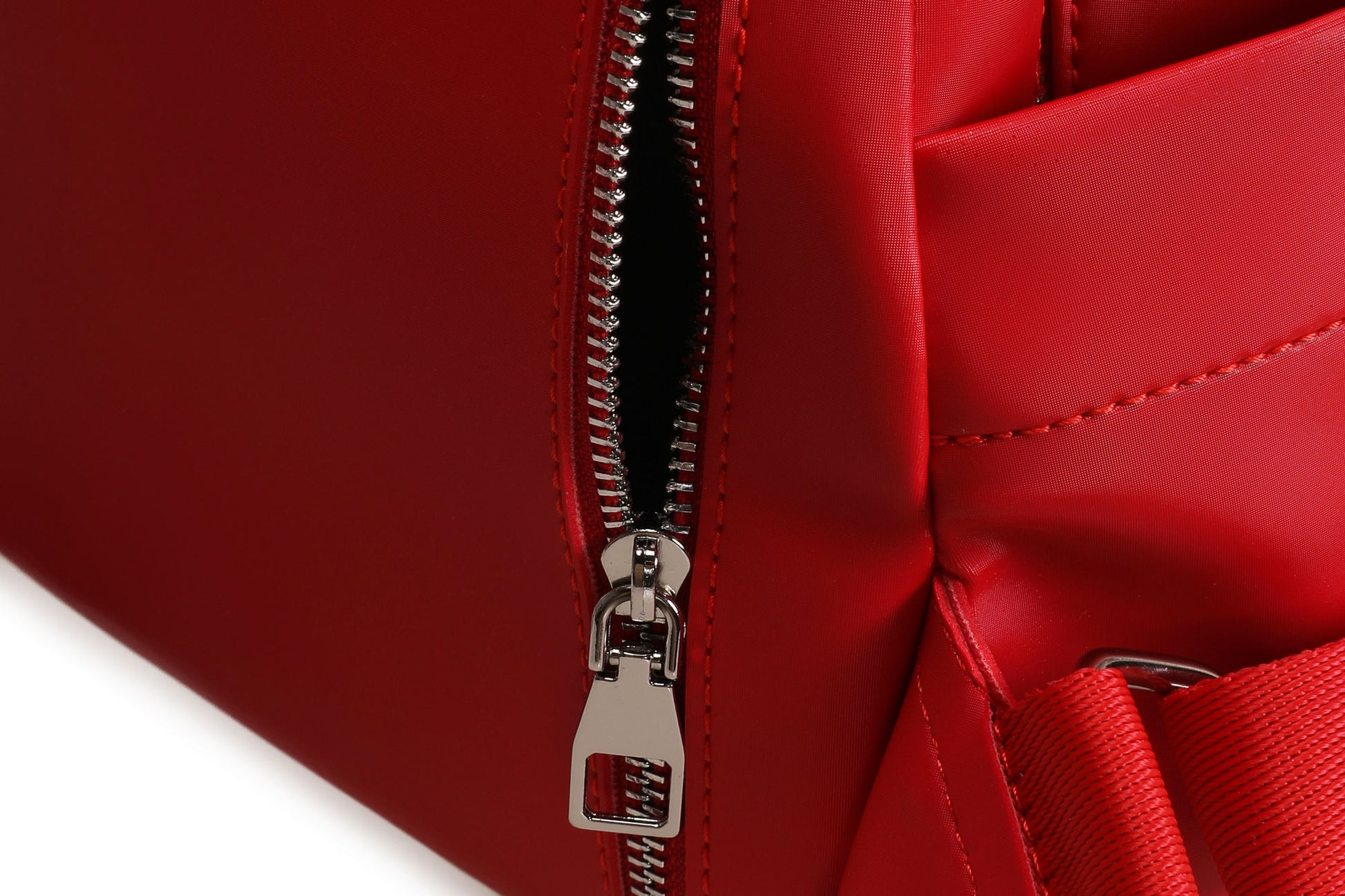 792761ac1c2c8f744fba85d3adf03880