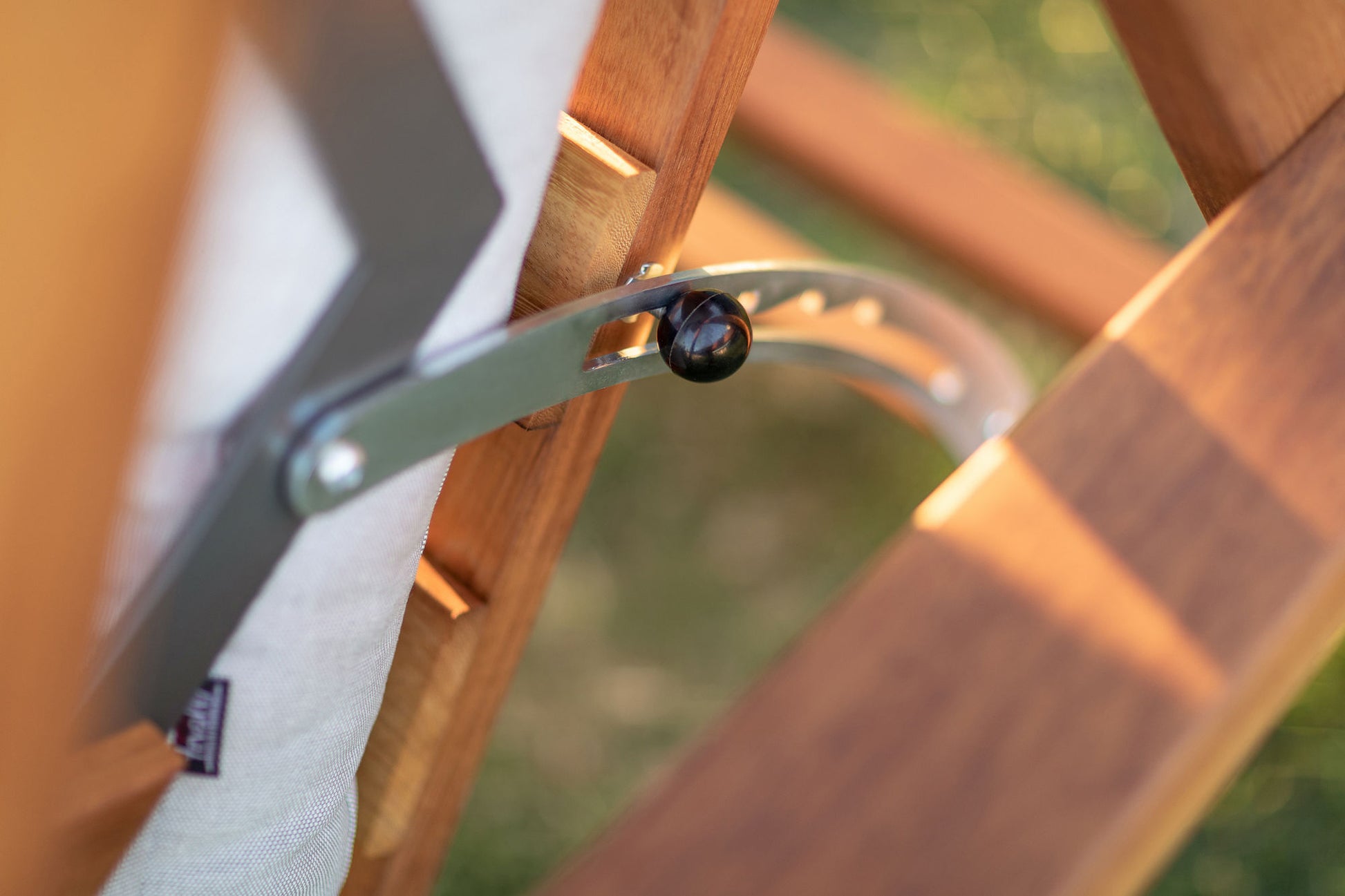 3fc7dcae1008d719a3d8b928143ff148