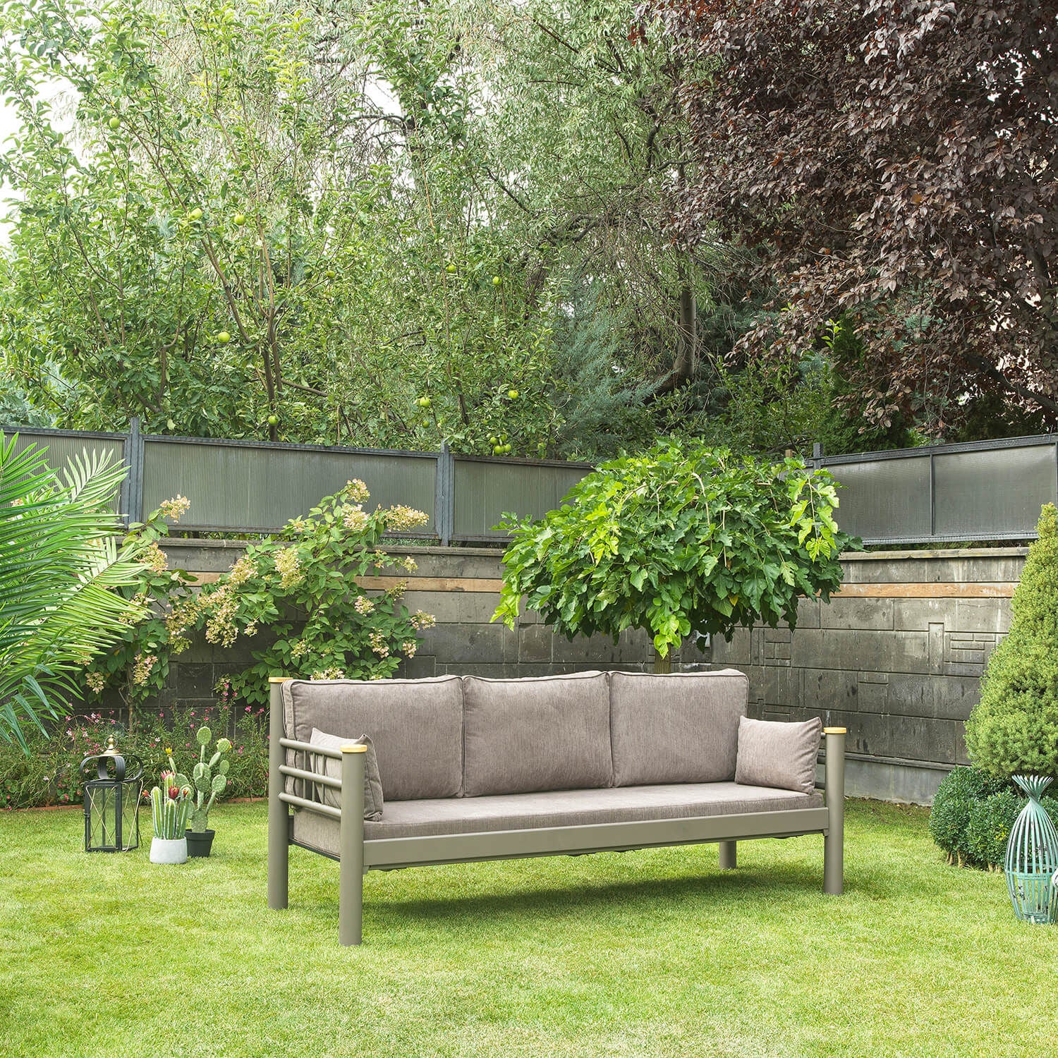 cb10b90dd623f3648aefddfa66f821df