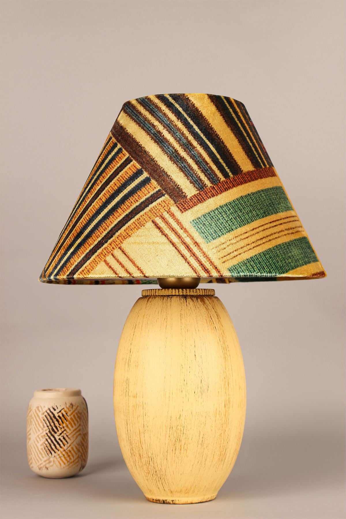 Stolna lampa 306, višebojna