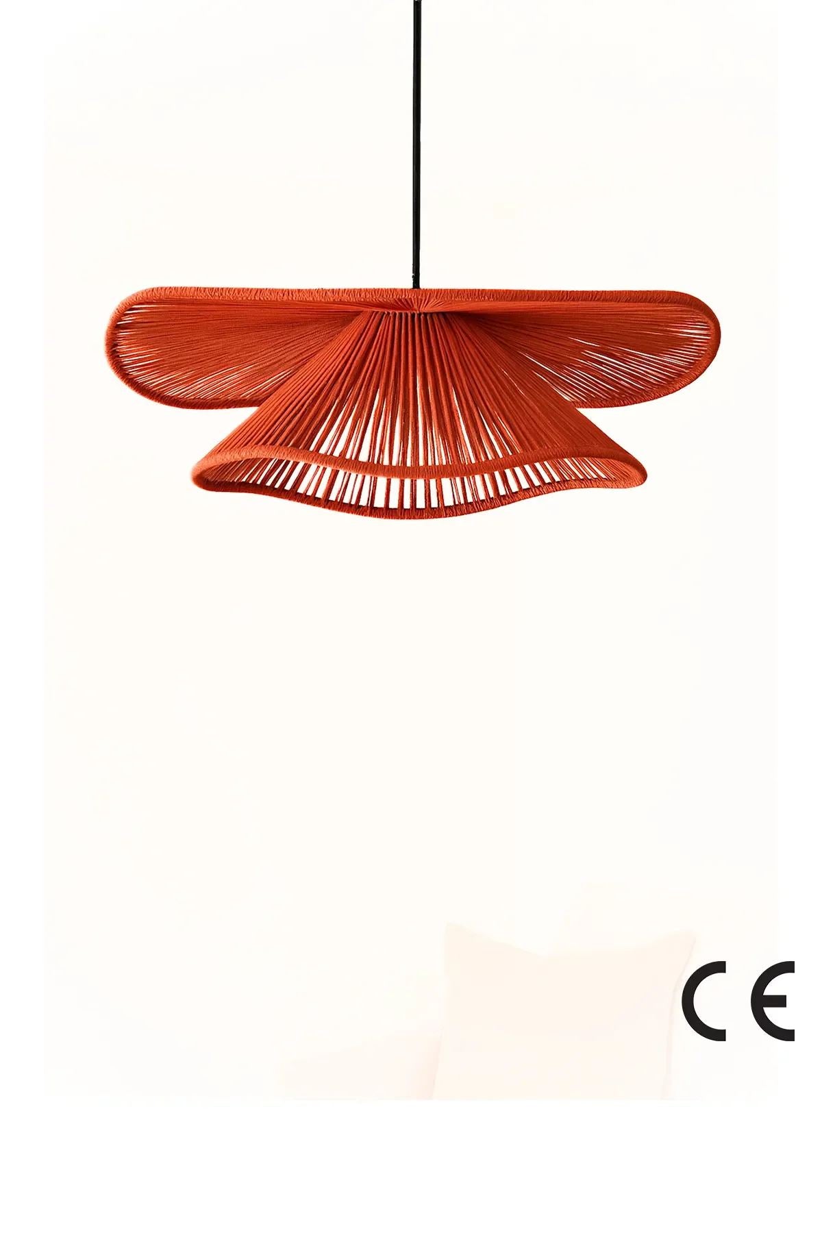 Luster 845, crvena, crna