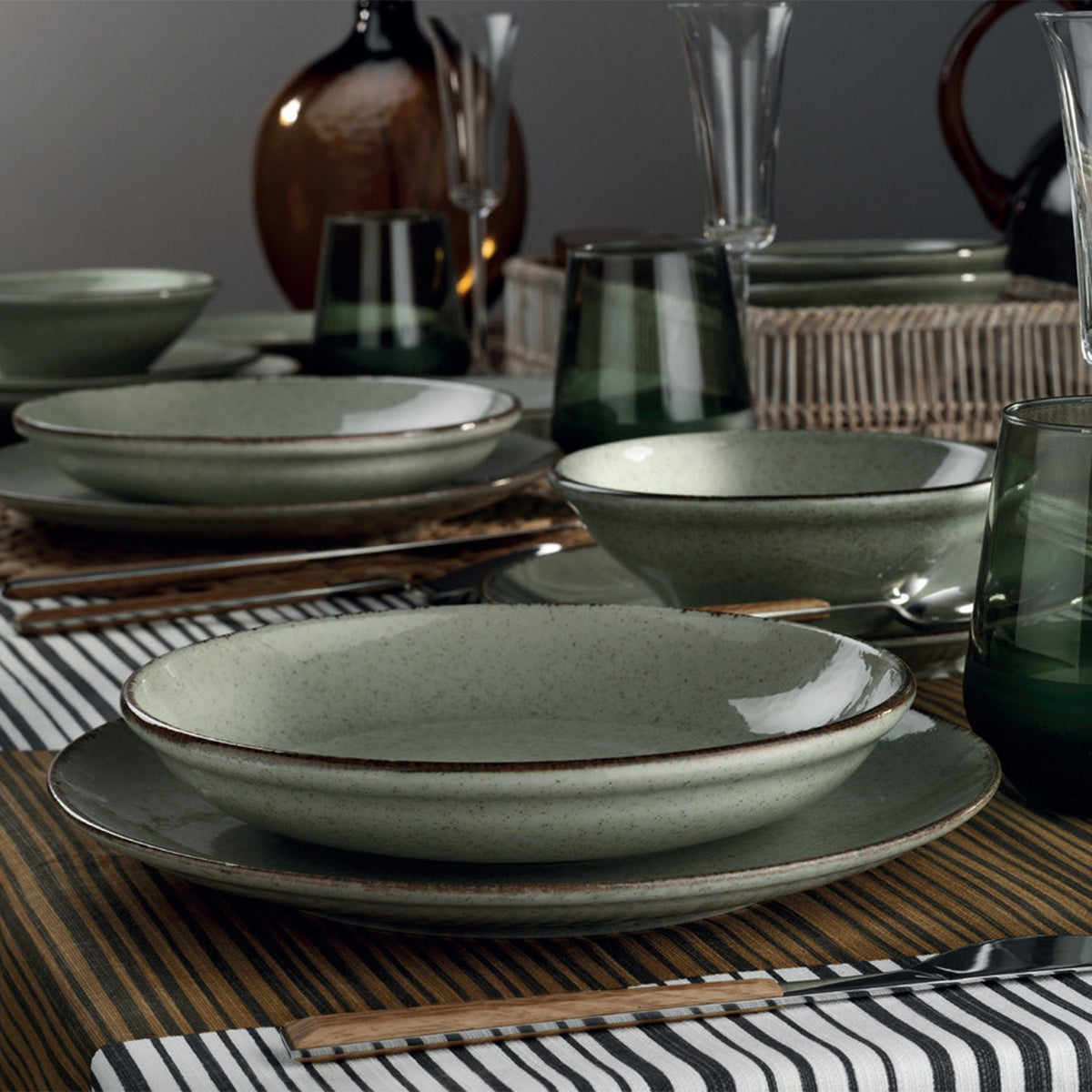 Servis za jelo THERESA, porcelanski, 24-dijelni, CXEO24Y2730P03