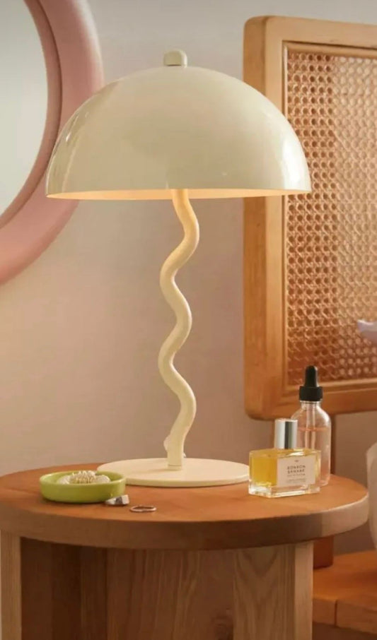 Stolna lampa