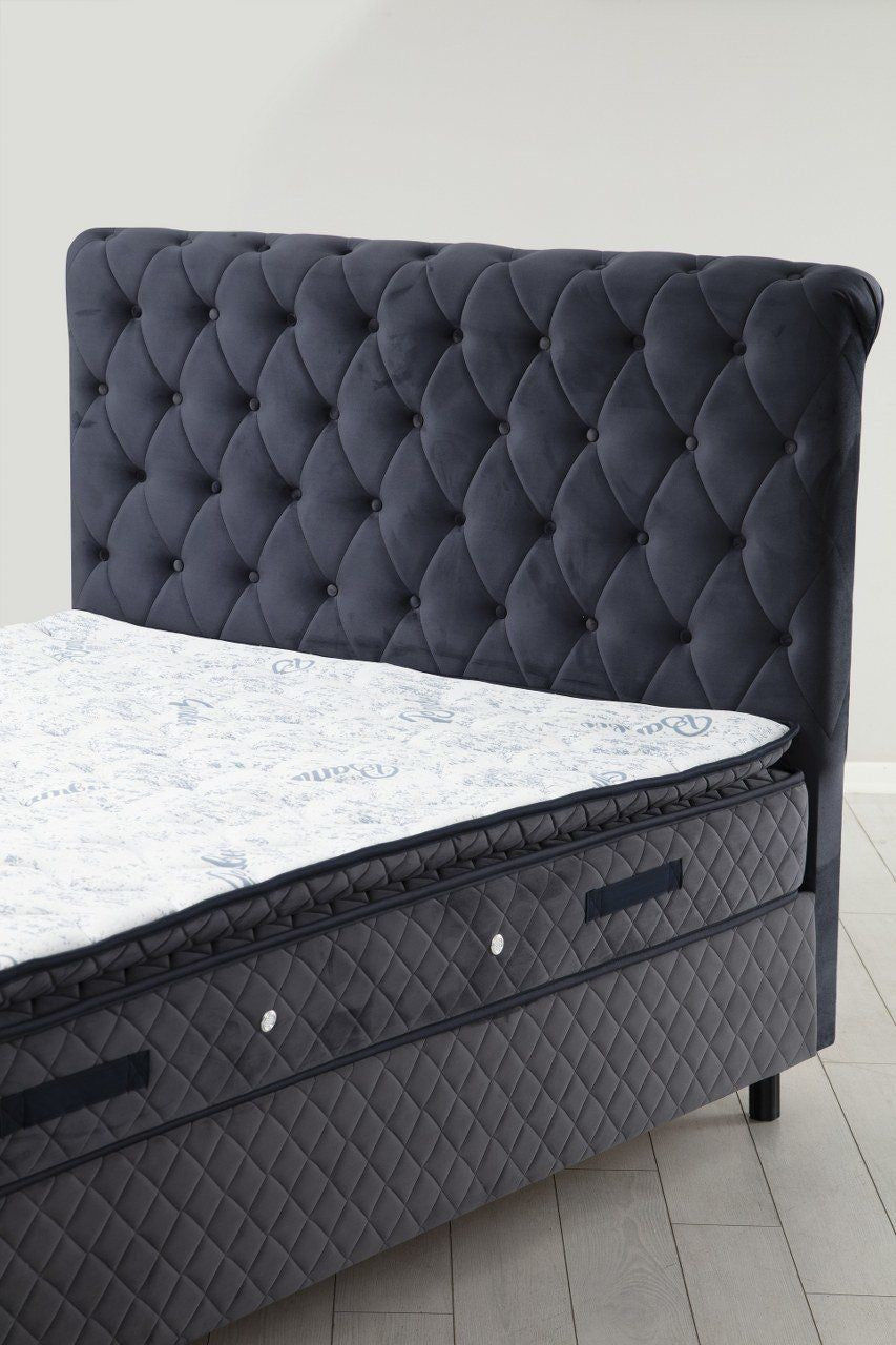 18d91e9f20be13def9872abb30d8ce1e