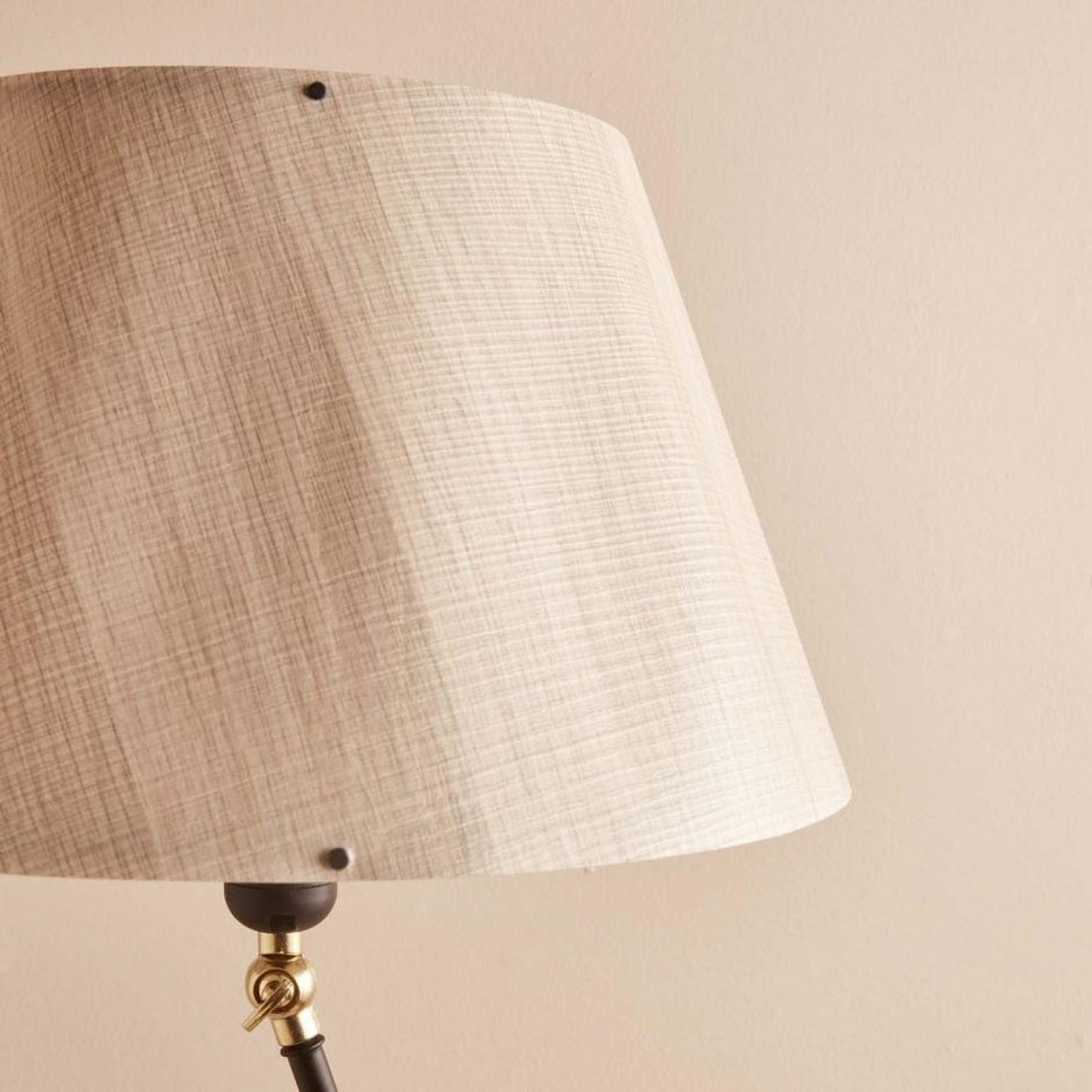 Podna svjetiljka, 780SGN3527