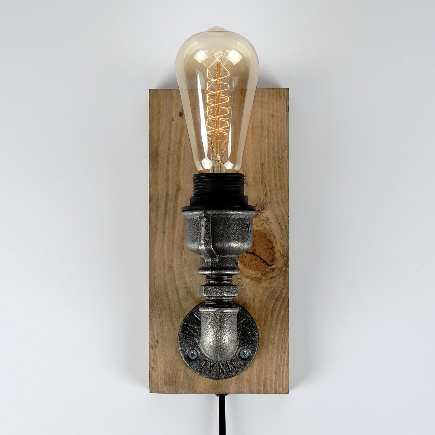 64782427060fc746ad4838258a8dc7f8