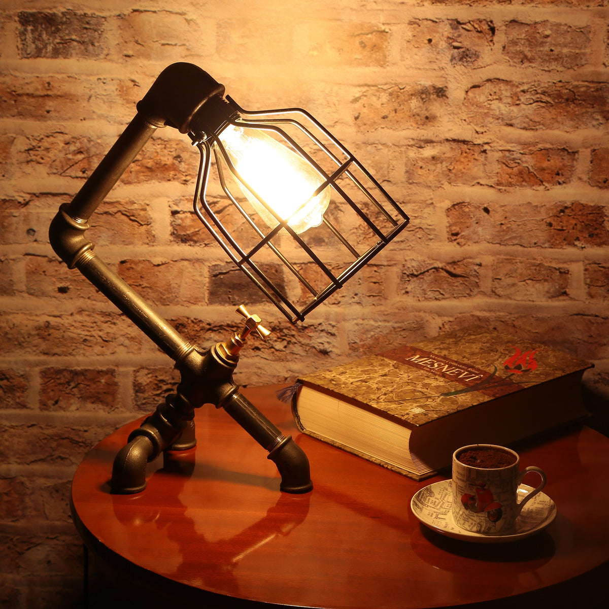 Stolna lampa Pp004
