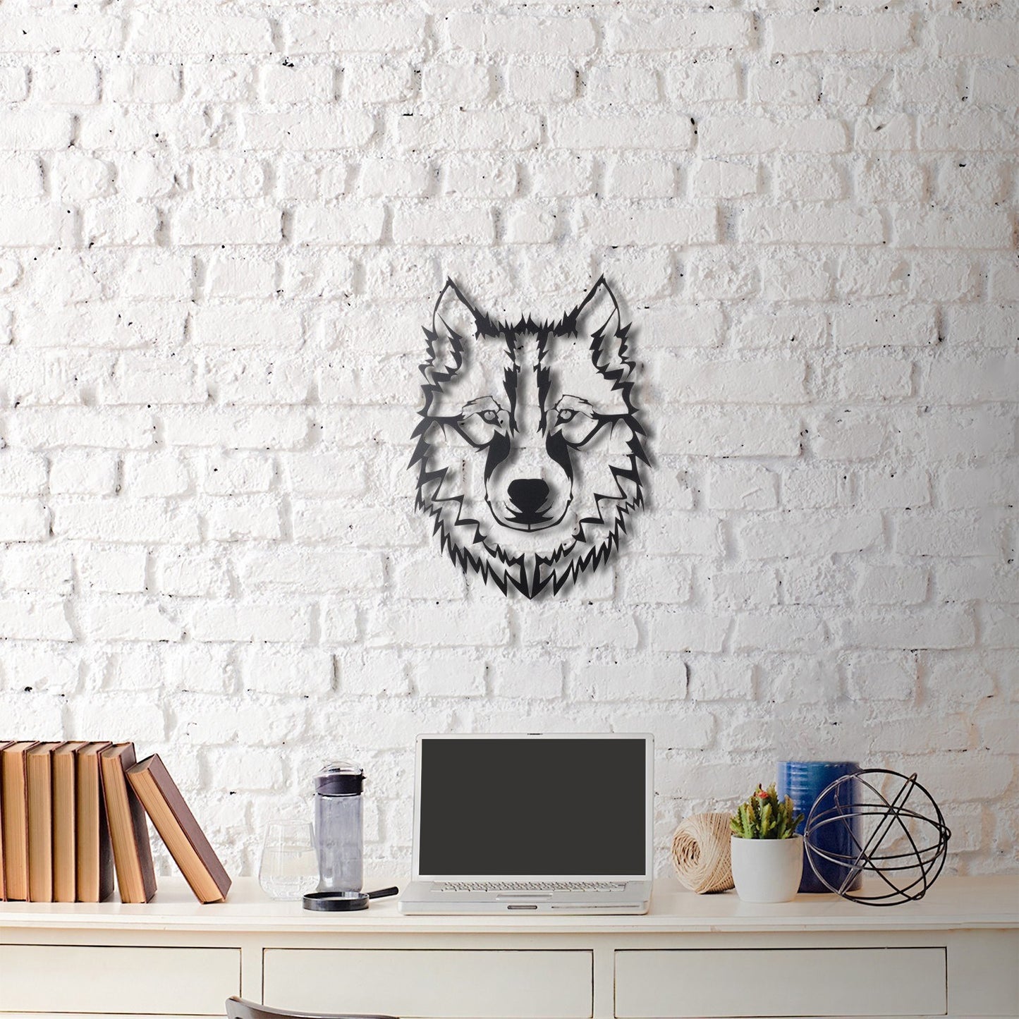 Metalna zidna dekoracija, Wolf v11