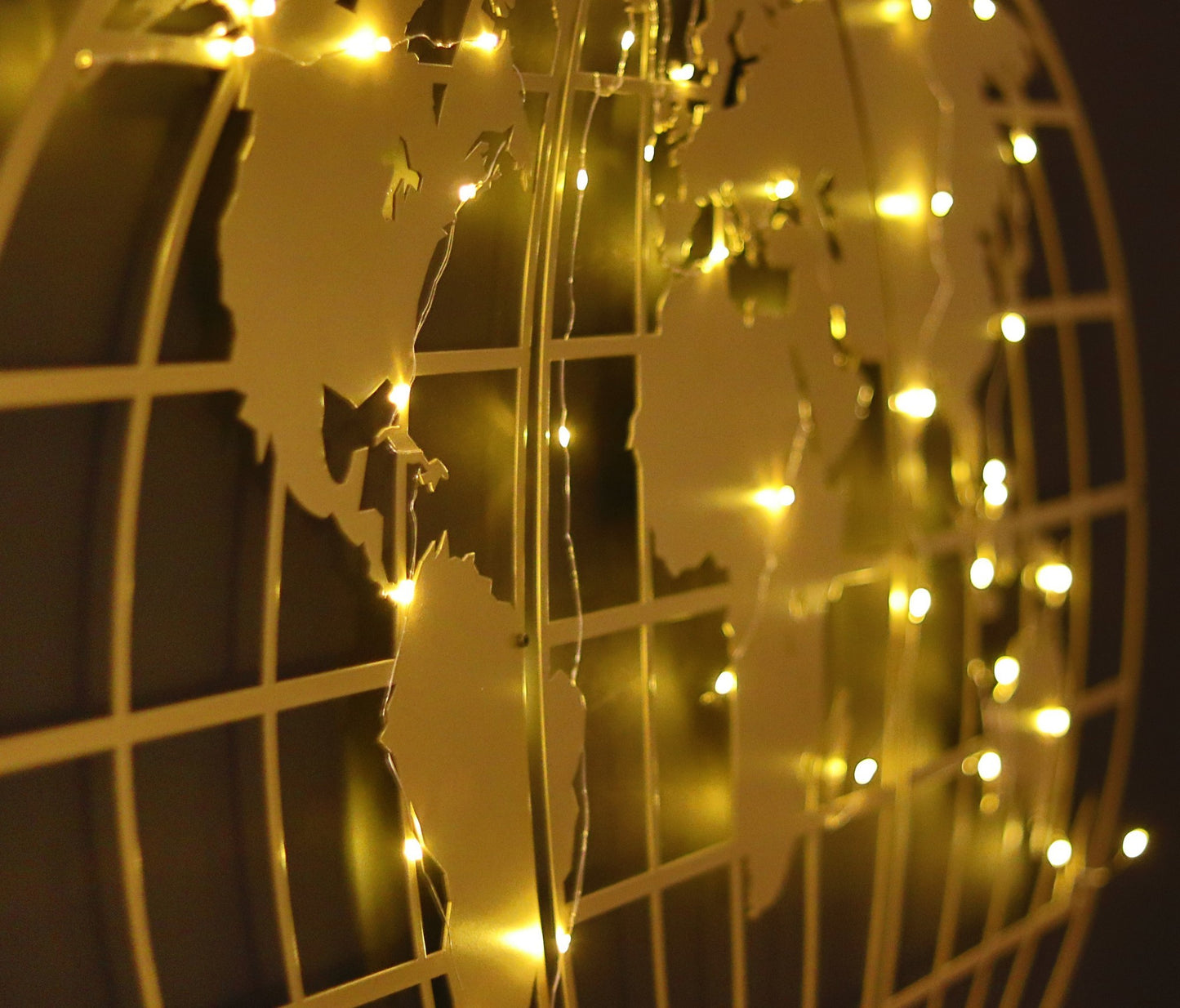Metalna zidna dekoracija, World Map Globe Led - Gold